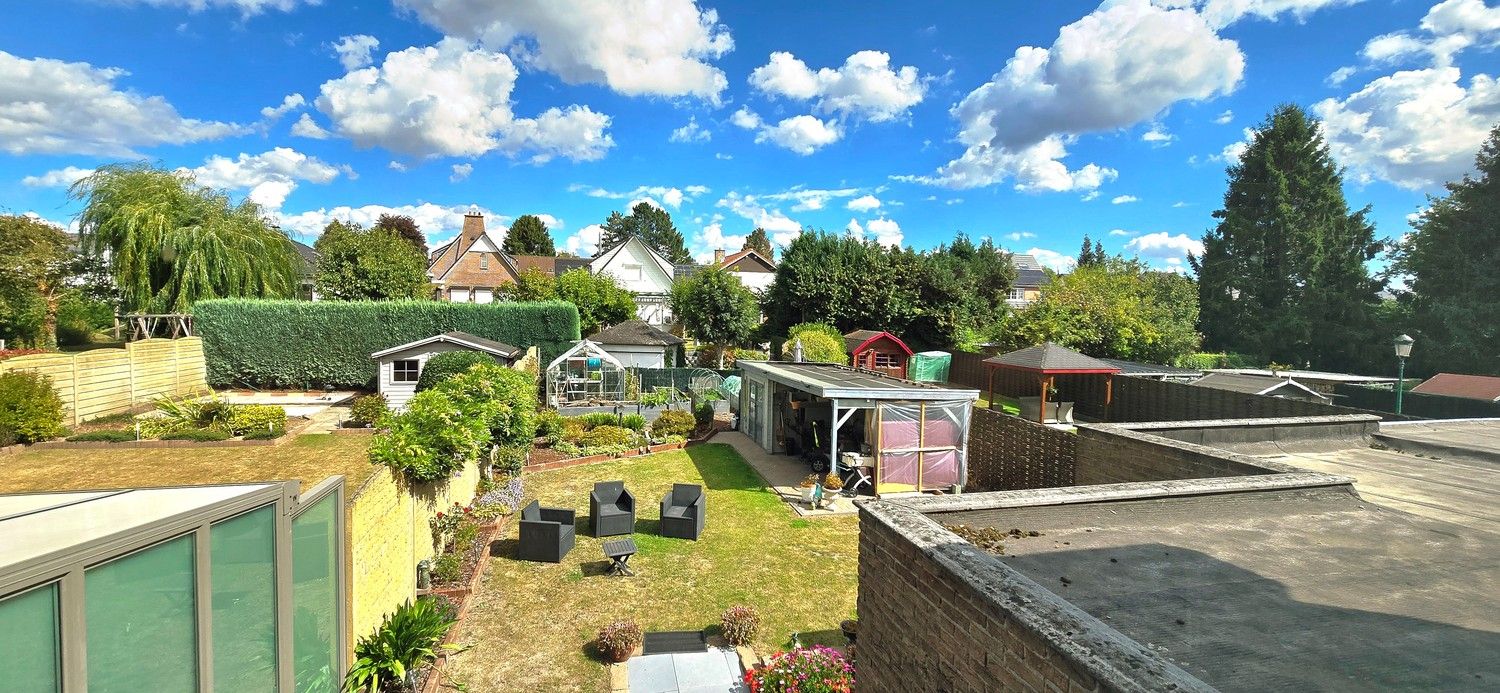 TE KOOP : goed onderhouden 3-gevelwoning, gelegen in een residentiële wijk, vlakbij het centrum van Sterrebeek. foto 15