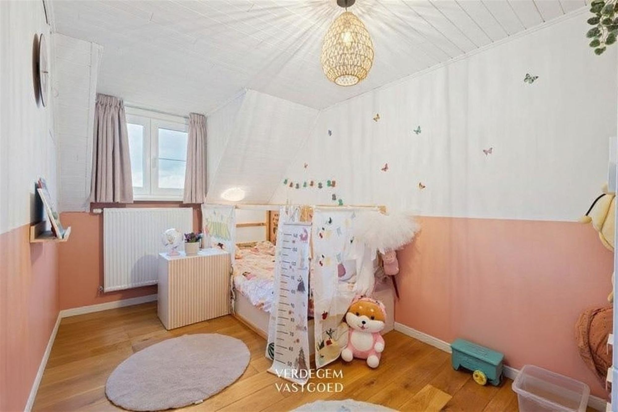 Gezellige gezinswoning met tuin en werkplaats in het centrum foto 11