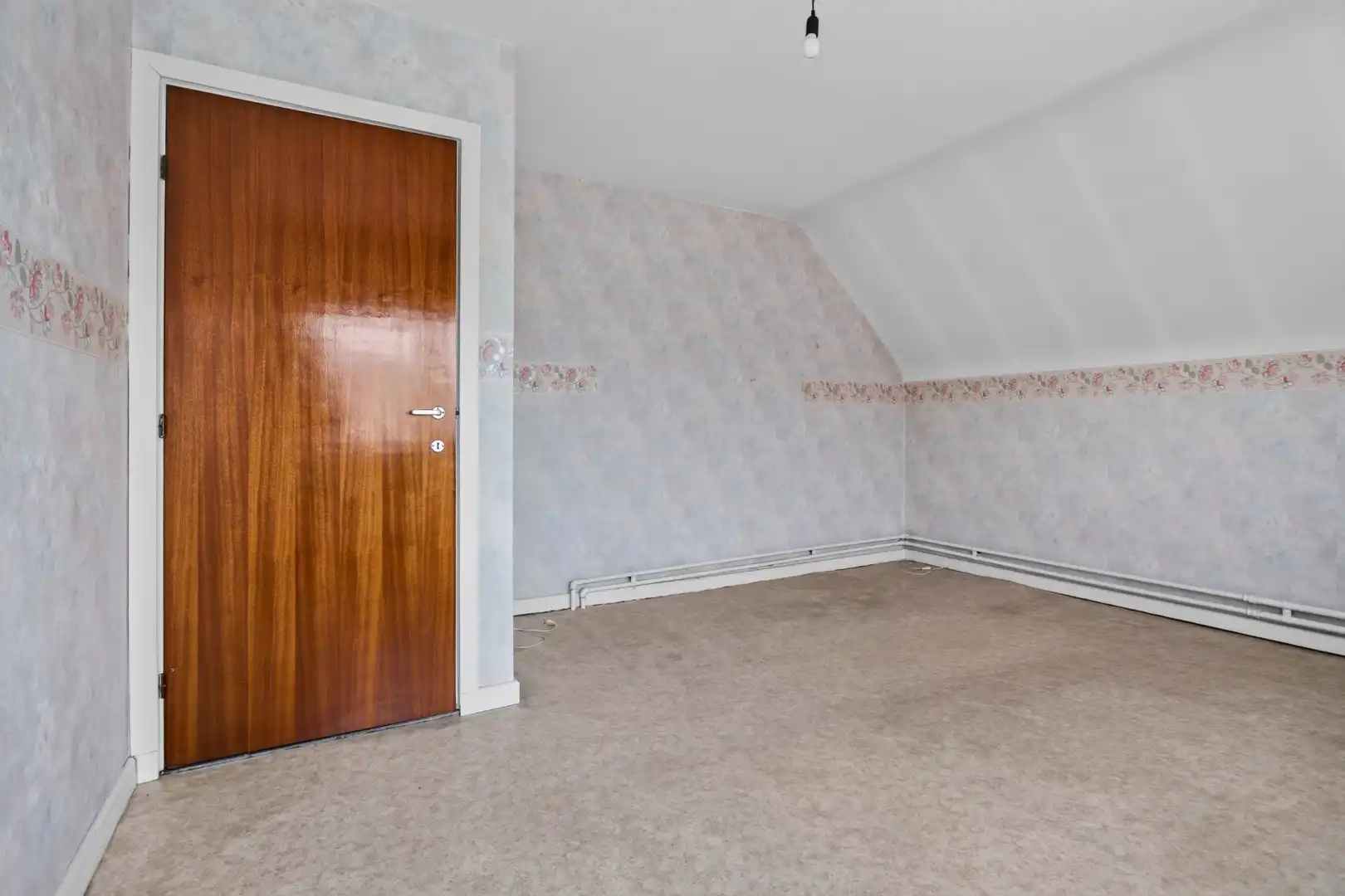 Ruime gezinswoning met 5 slaapkamers op een perceel van 23a 36ca foto 29