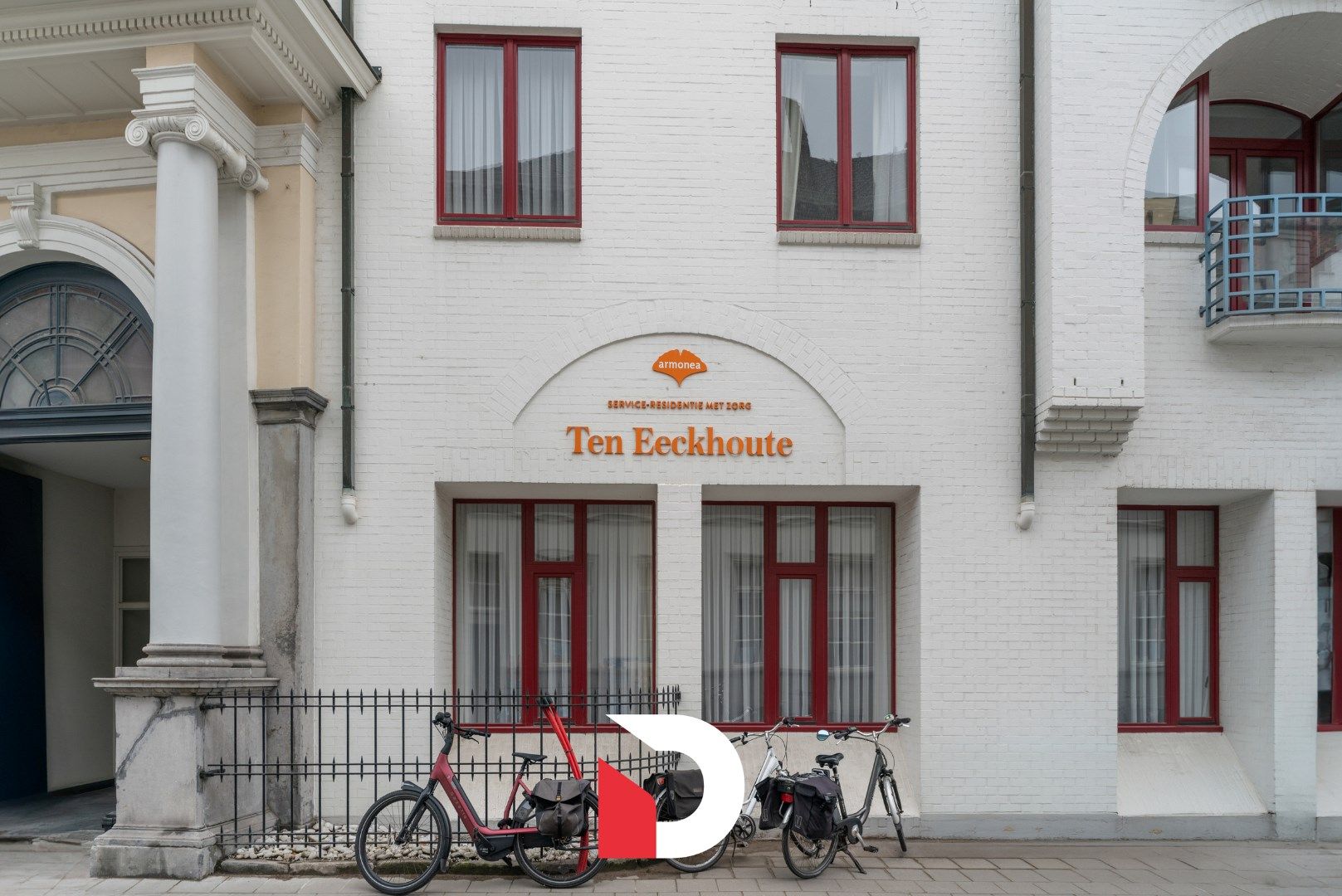 Instapklare assistentiewoning met prachtig zicht op de tuin in Residentie Ten Eeckhoute. foto {{pictureIndex}}