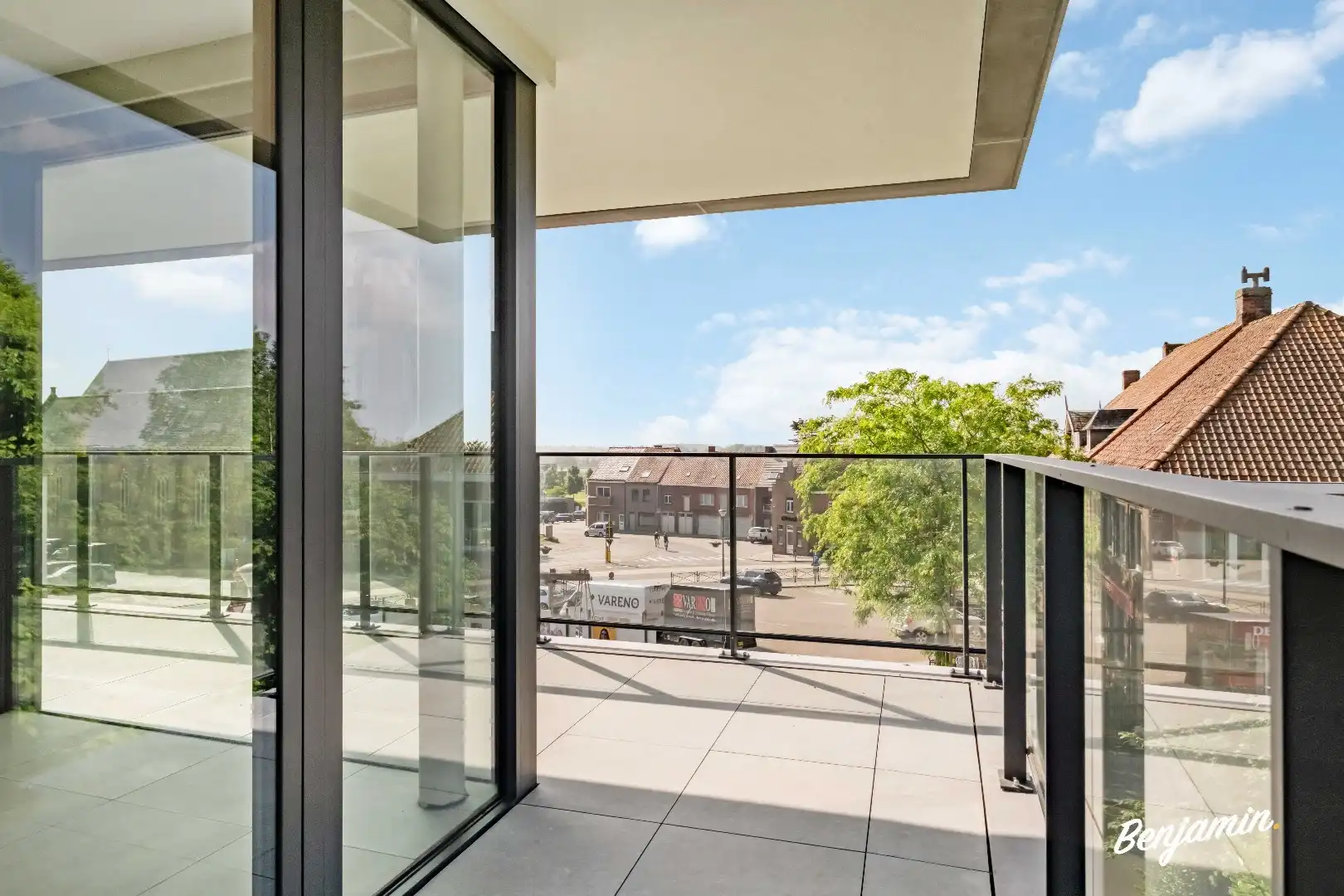 Nieuwbouwappartement met 2 slaapkamers, zonnig terras en optie tot garage op de markt van Beselare foto 4