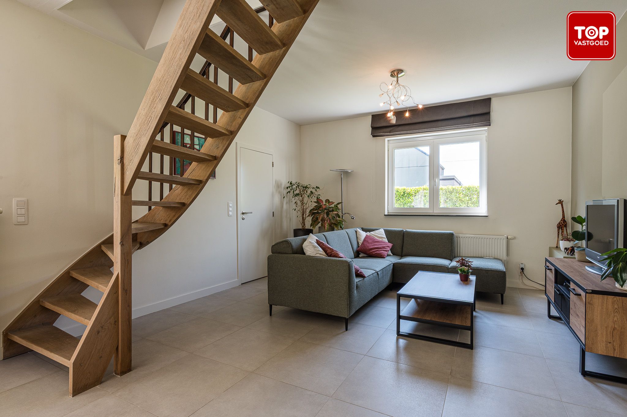 Instapklare woning met prachtige tuin in doodlopende straat. foto 6