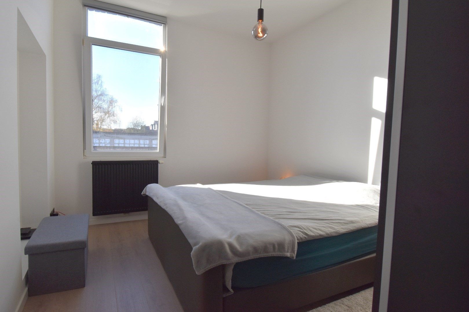 Stadswoning met 2/3 slaapkamers en zonnige stadstuin in Kortrijk foto 9