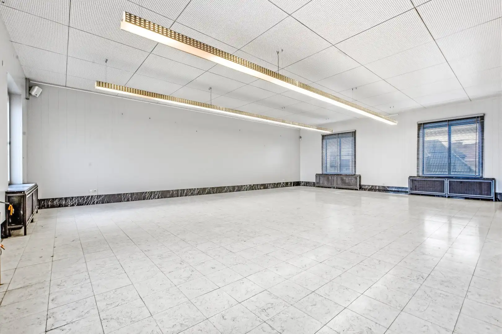 UNIEK ONTWIKKELINGSPROJECT CENTRUM VEURNE. foto 12