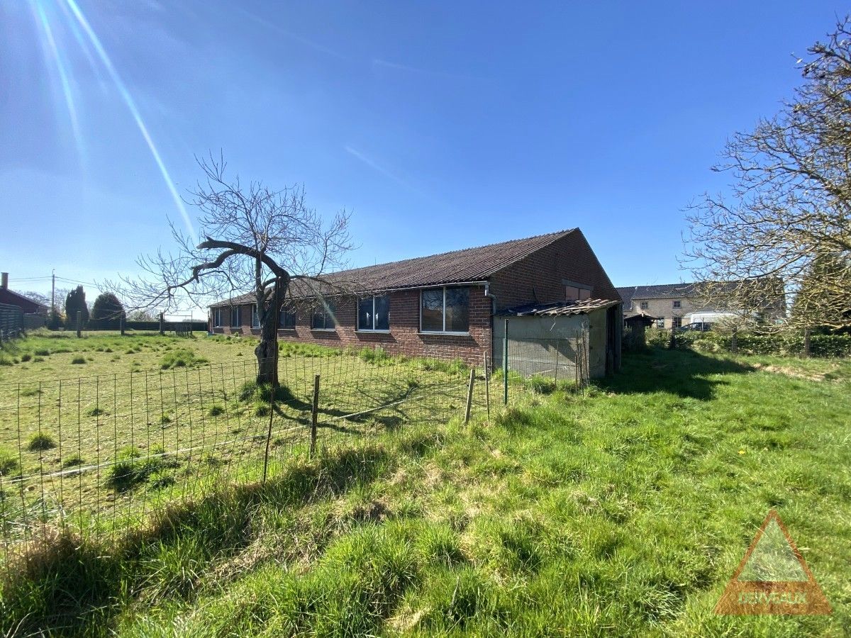 Zonnebeke - Woning met landelijke ligging en loods foto 16