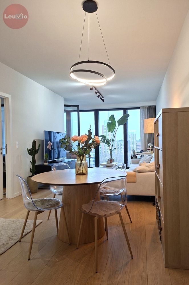 Nieuwbouw luxe appartment met autotaanplaats en fietsenberging foto 2