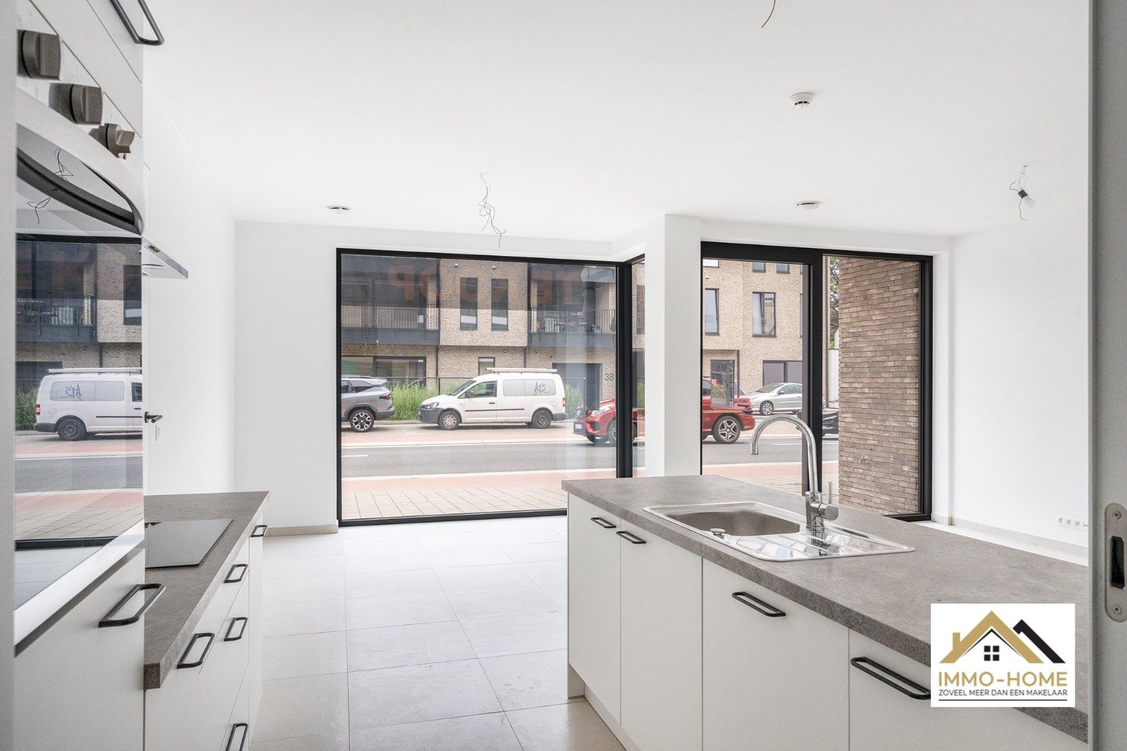 Modern gelijkvloers appartement!! foto 7
