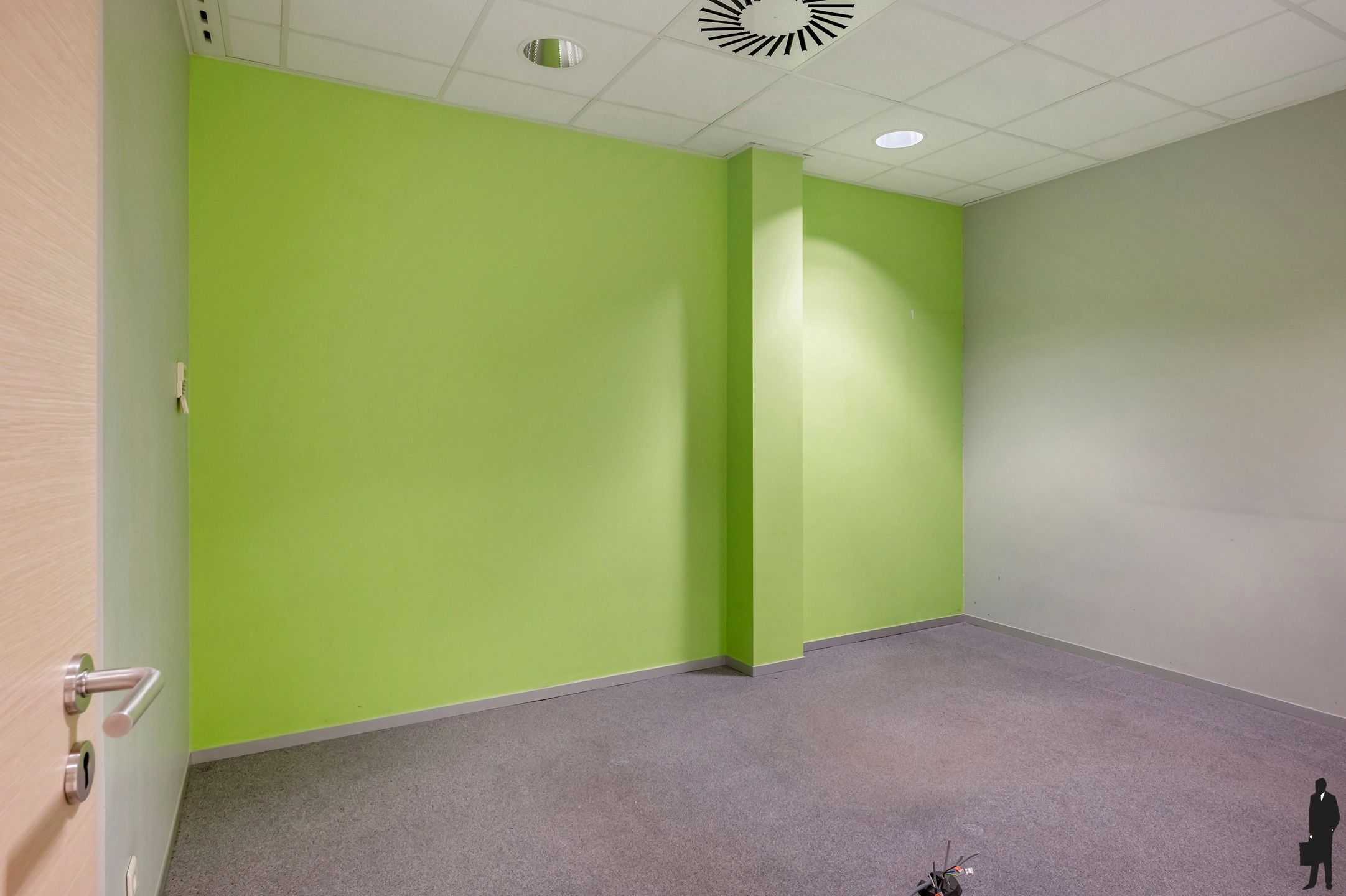  Commercieel Gelijkvloers in het Hart van Westmalle  foto 15