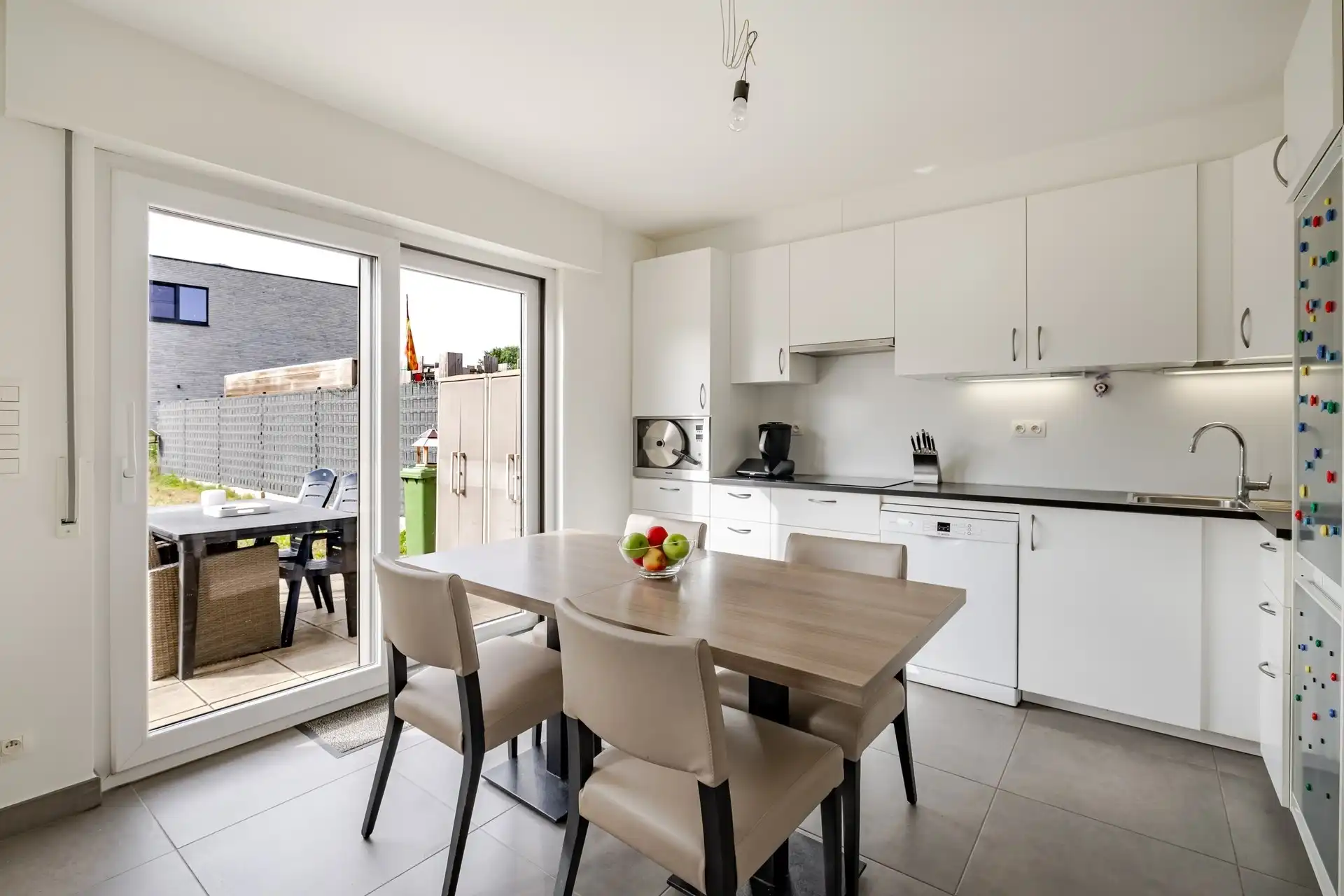 Perfecte instapklare woning met 3 slaapkamers in Wetteren foto 9
