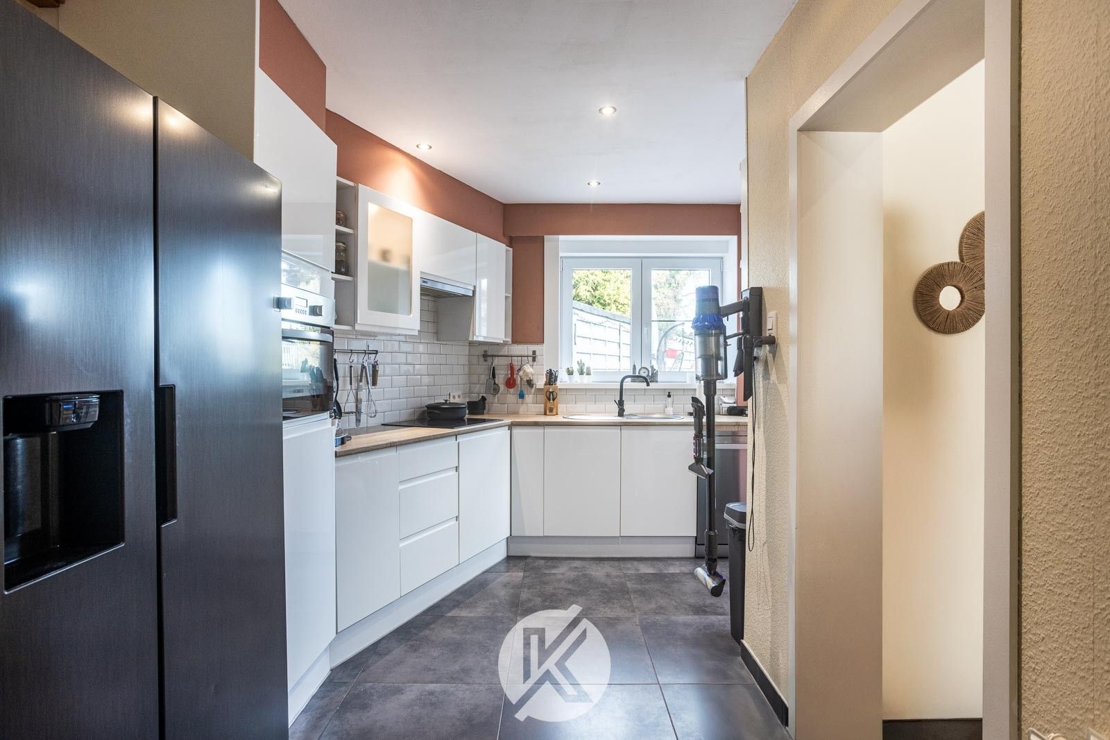 Gerenoveerde woning met gunstig EPC foto 9