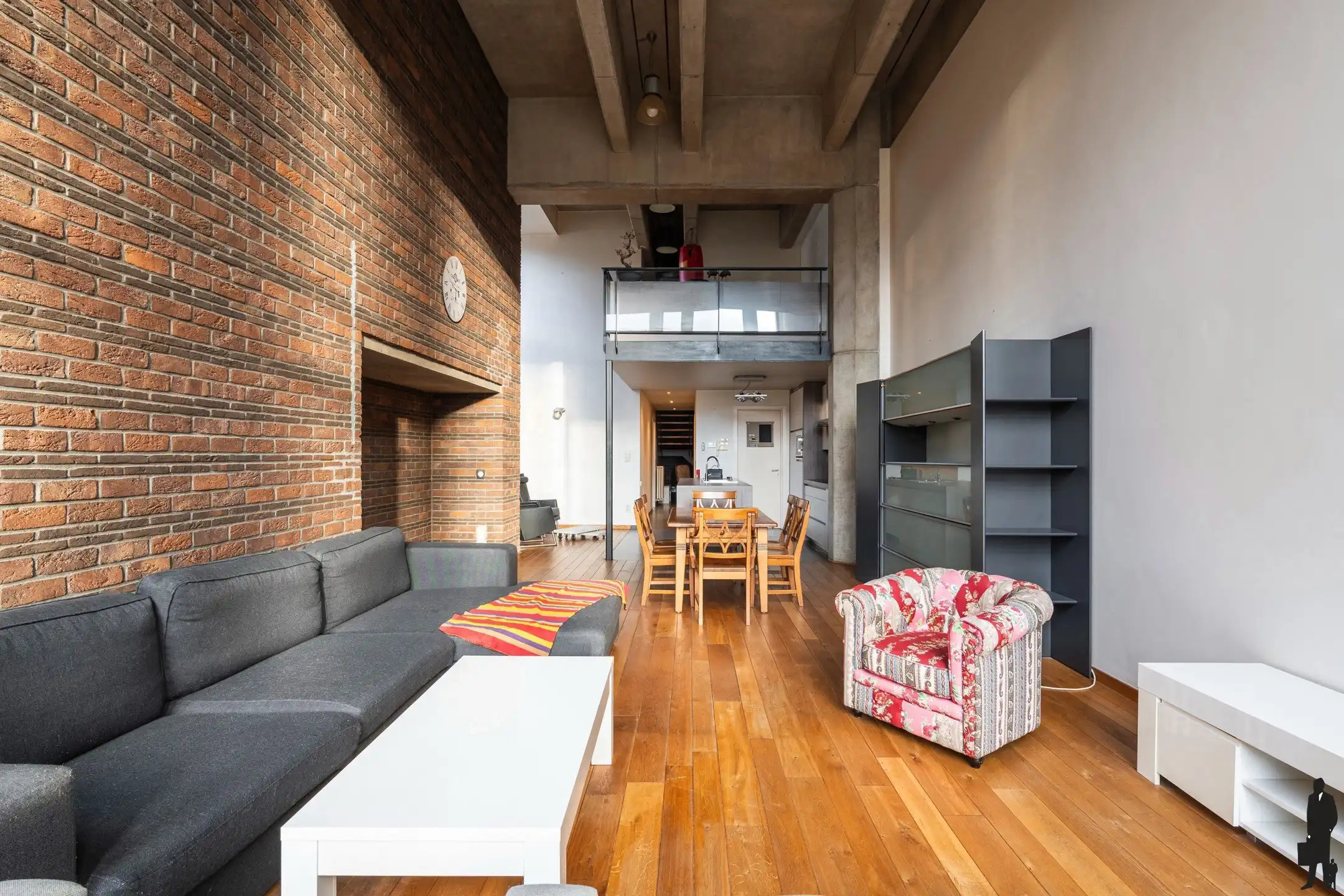 Duplex in loftstijl inclusief ondergrondse parking op de Grote Markt foto 6