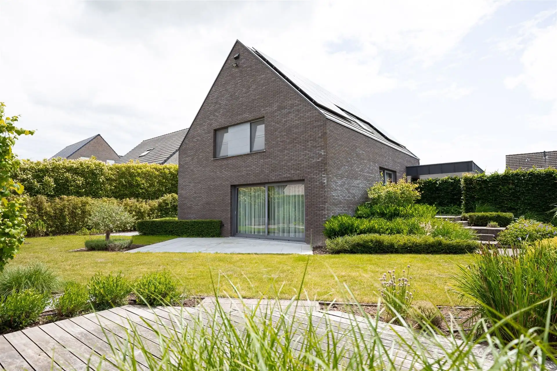 Modern wonen in een rustige, groene omgeving foto 2