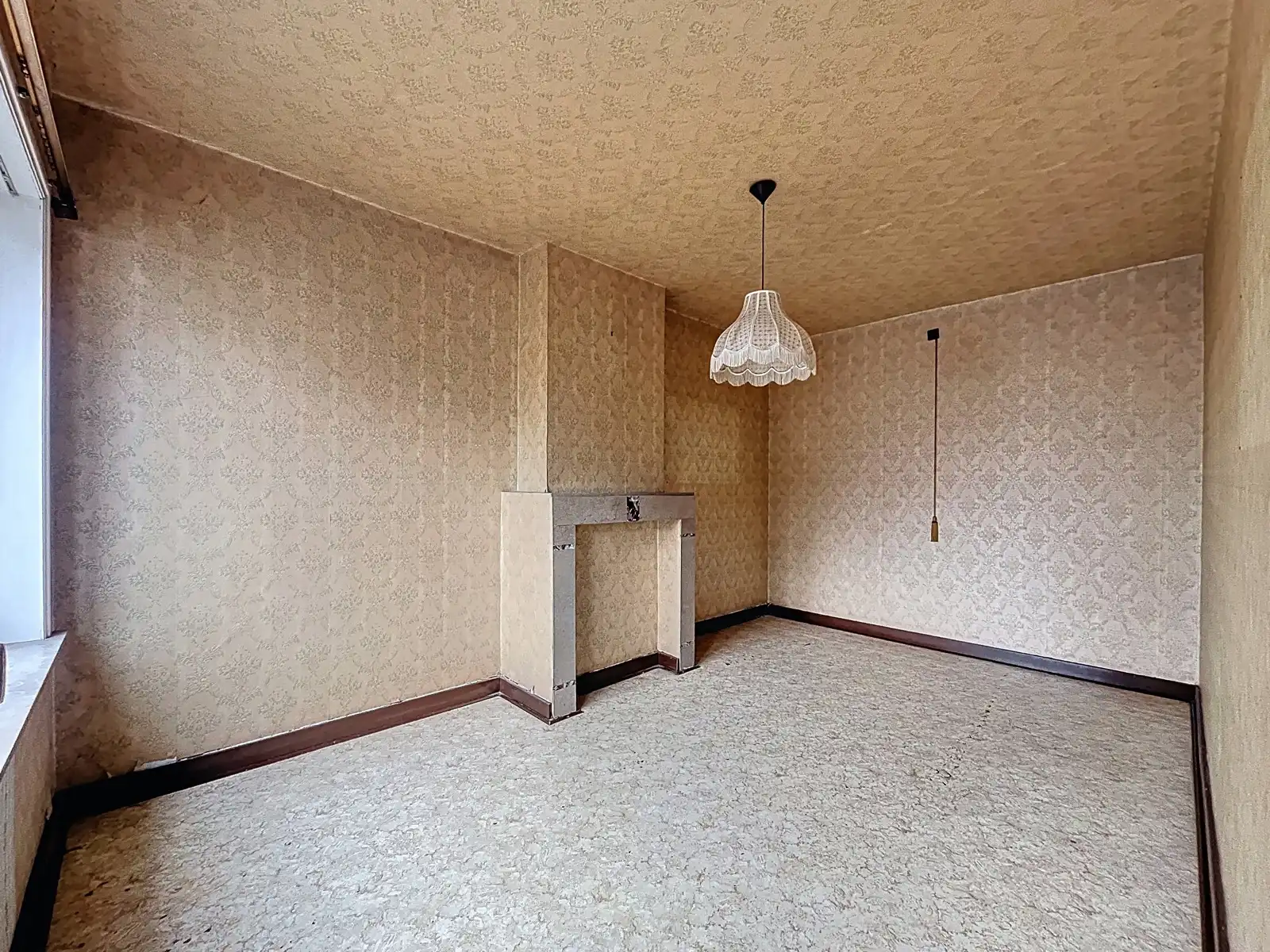 Mooi gelegen, Te renoveren Stadswoning met 3 SLPK én Tuin! foto 15