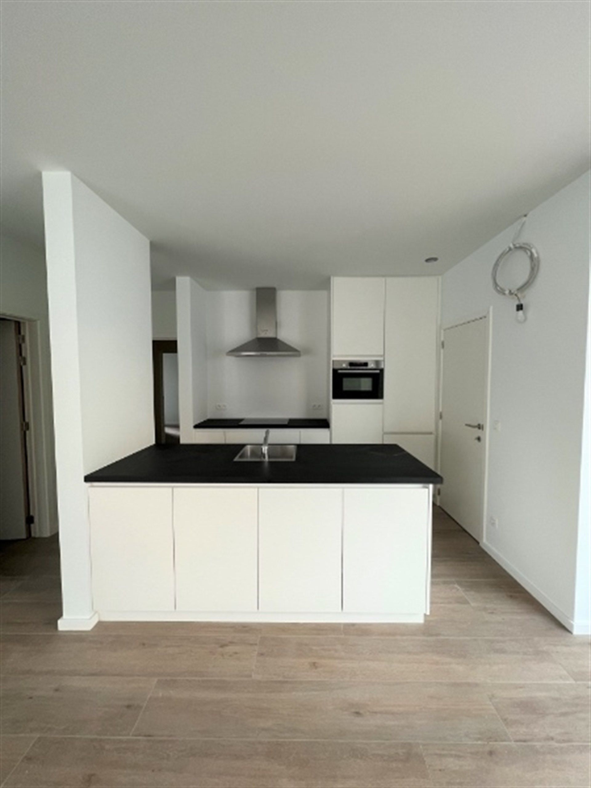 Prachtig appartement met 2 slaapkamers nabij het centrum van Aalst foto 2