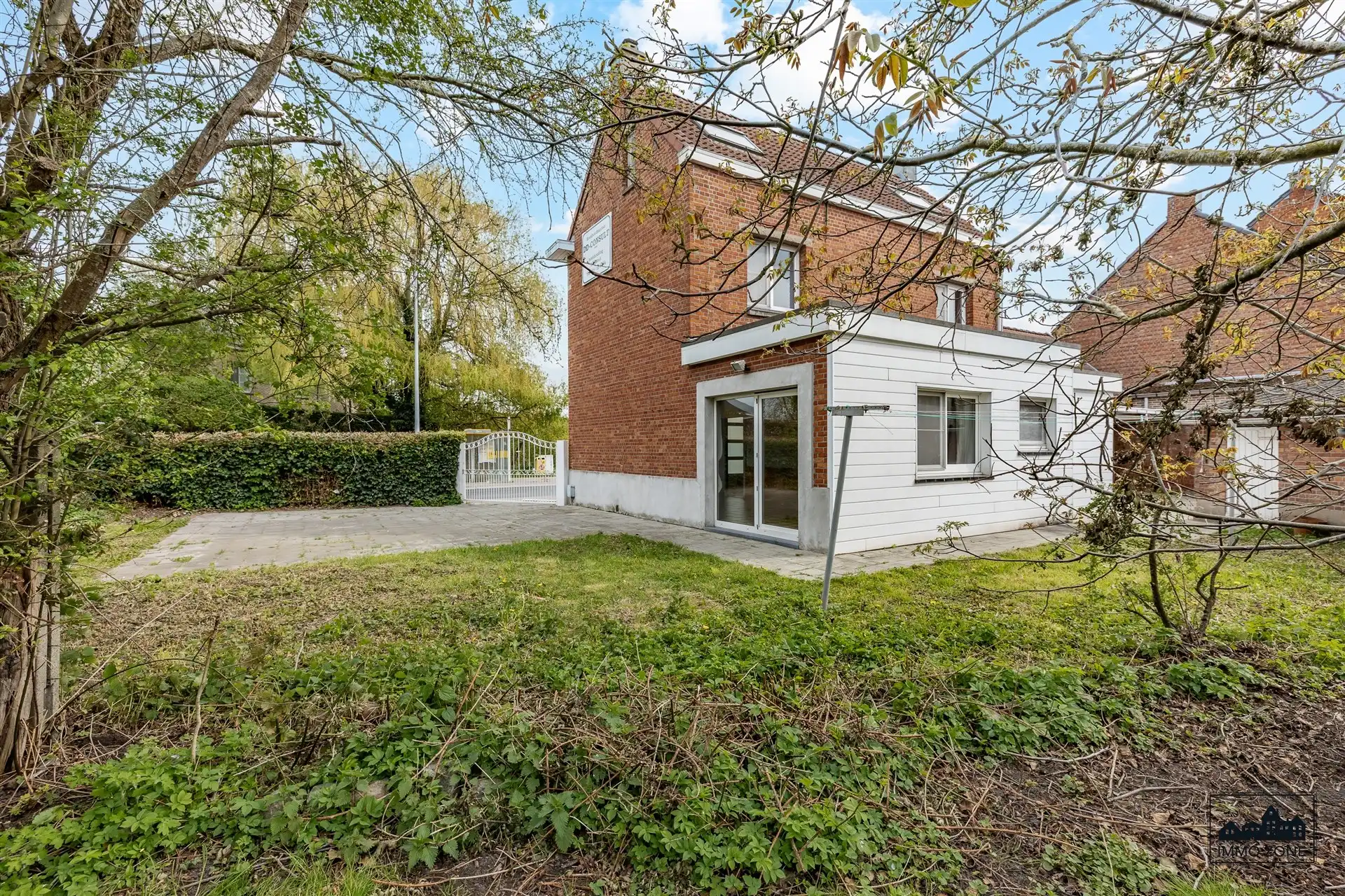 Ruime woning met tuin en garage in Hamme foto 29