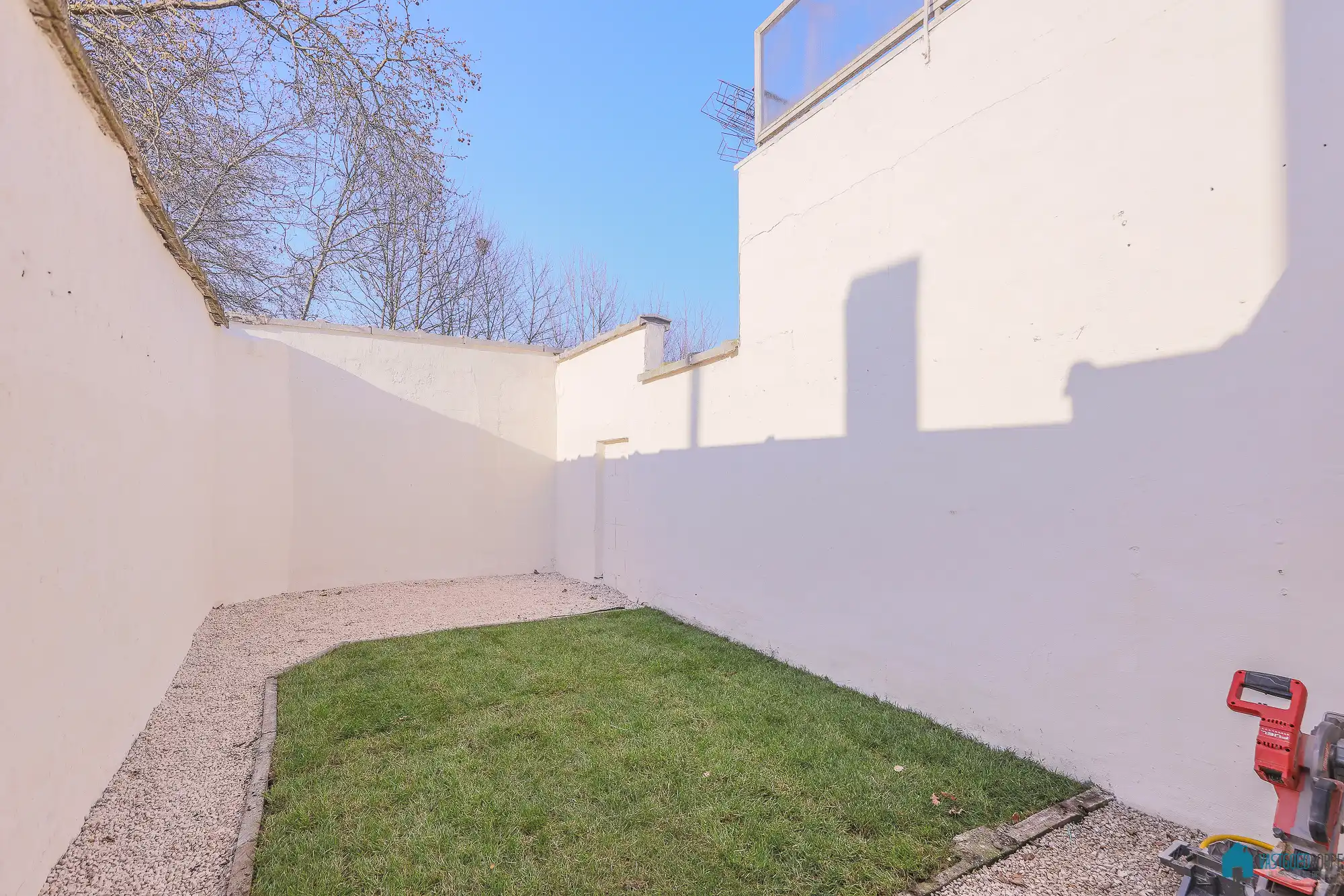 Volledig gerenoveerde stadswoning  foto 9