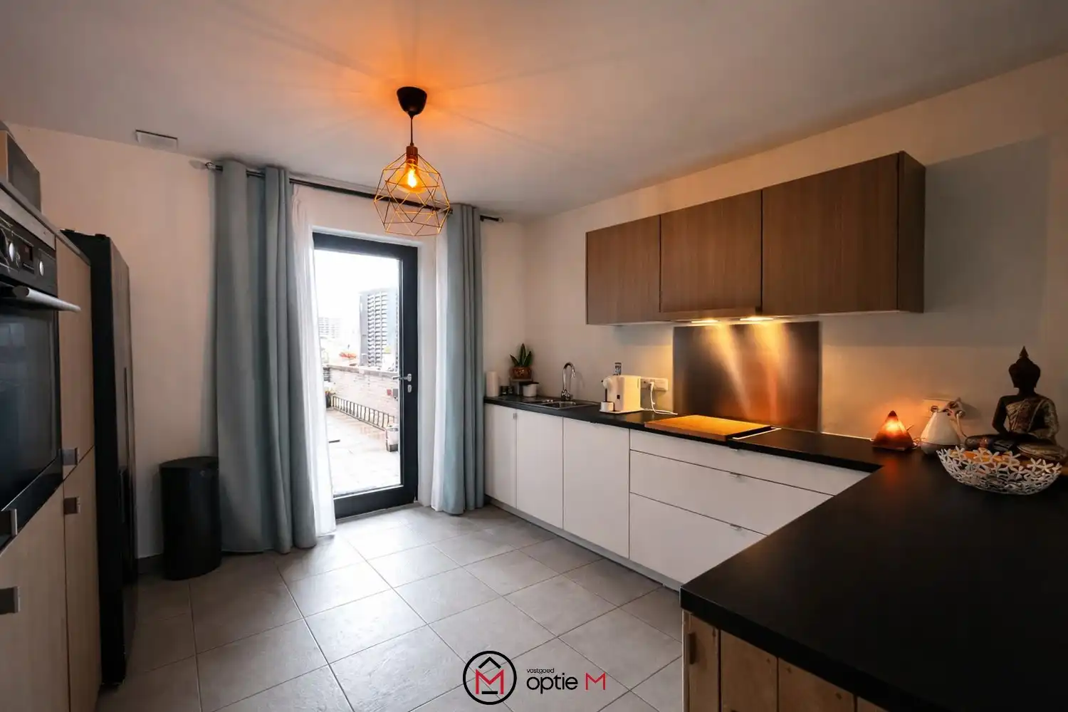 Ruim en modern appartement met 2 slaapkamers en parking in Lummen foto 3