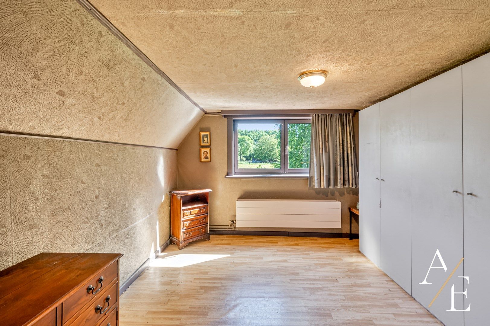 Authentieke half-open fermette “Windekind” in hartje Aaigem foto 8
