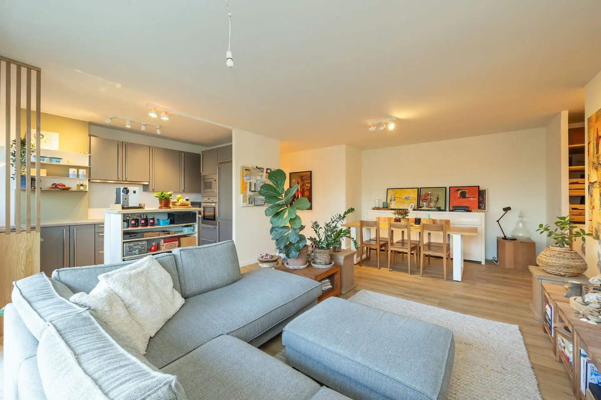 Sfeervol appartement op toplocatie tussen Hove en Edegem foto 8