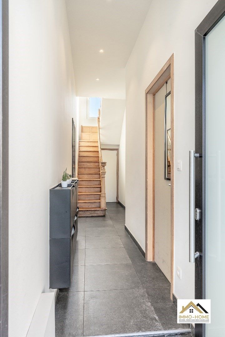 Knap gerenoveerde woning met tuin nabij centrum Gent! foto 17