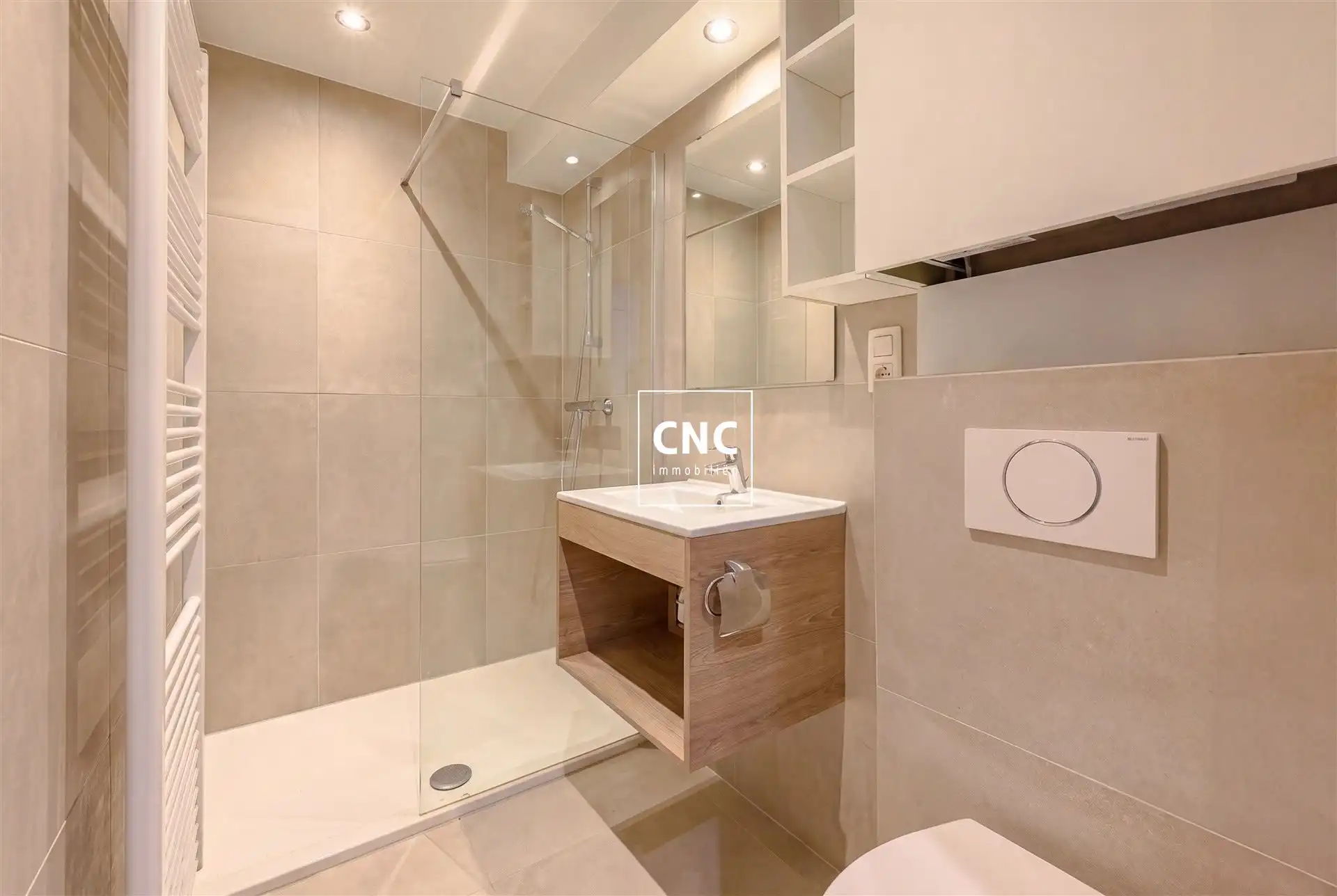 Mooi gerenoveerde studio in het centrum van Knokke foto 4
