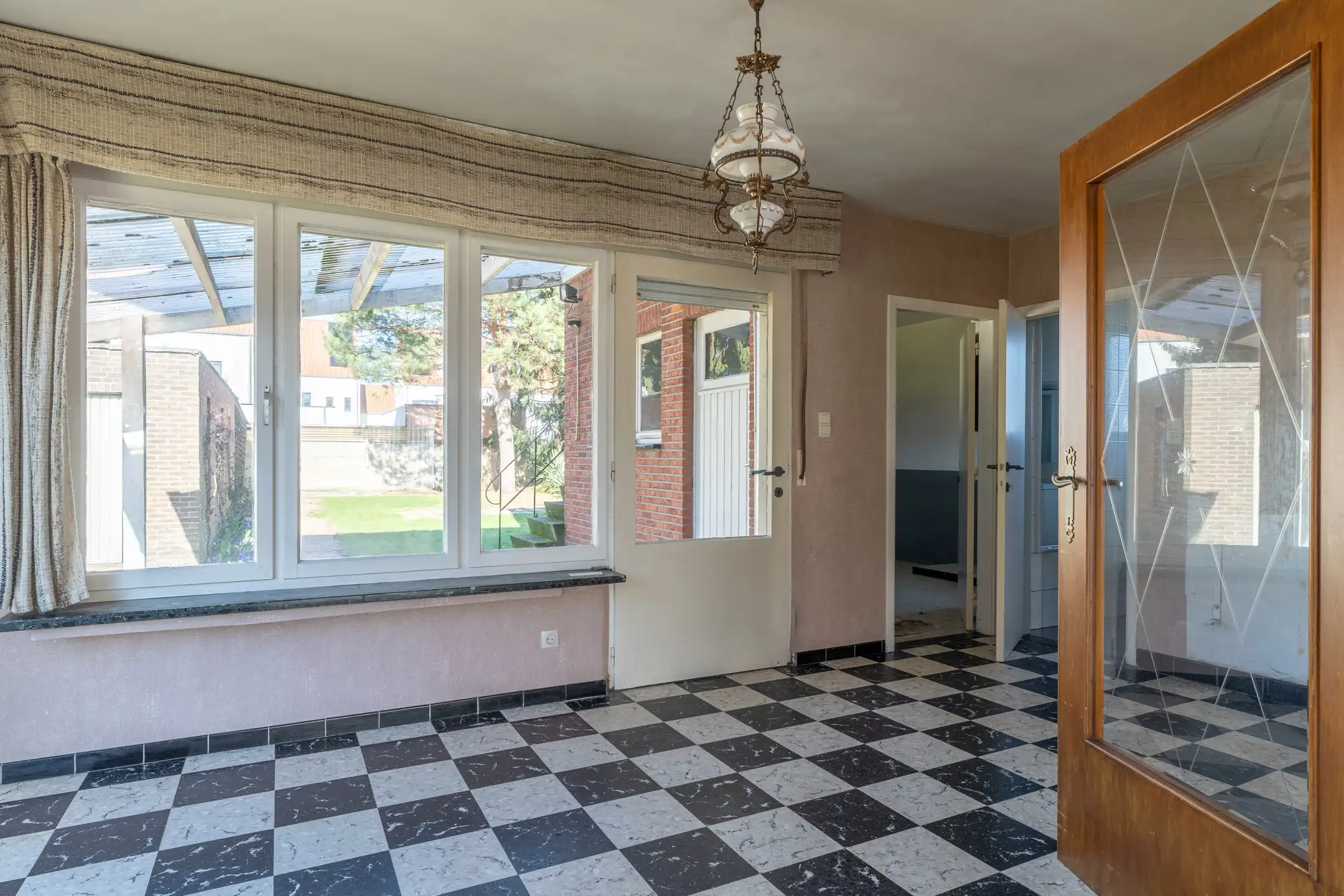 Te renoveren woning met veel potentieel te Kasterlee foto 12