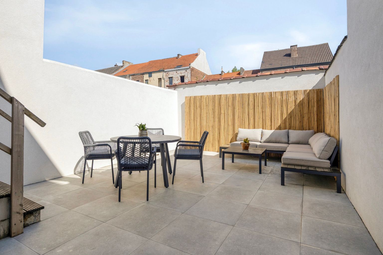 Volledig gerenoveerde rijwoning met stadstuin in Tienen foto 21