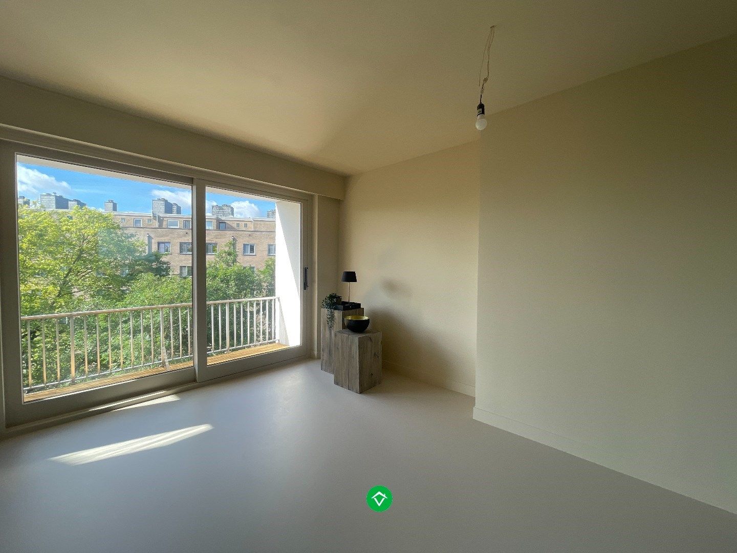 Prachtig ingericht appartement met 2 slaapkamers en terras te Roeselare foto 4