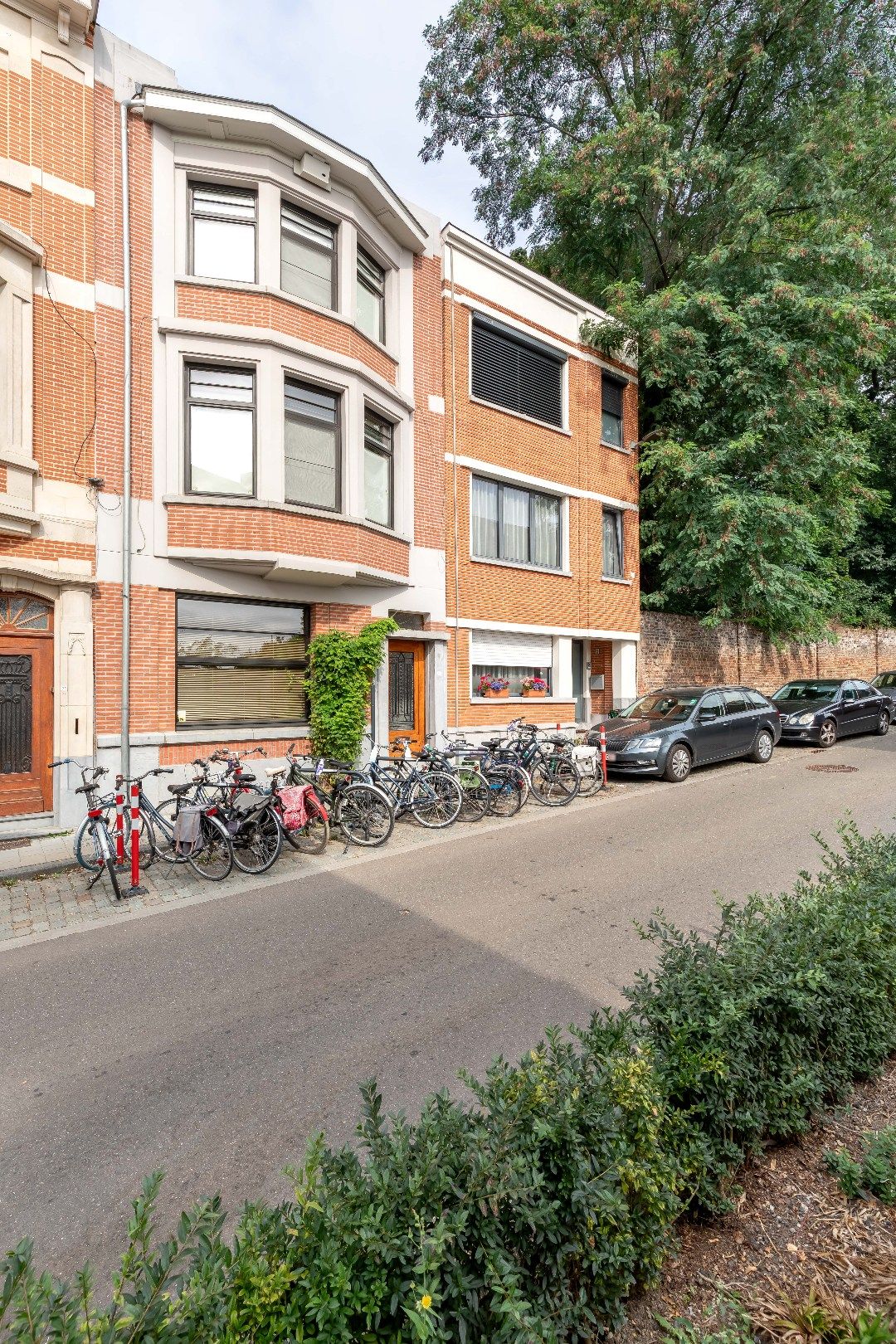 Schitterende herenwoning met heerlijke stadstuin! foto 12