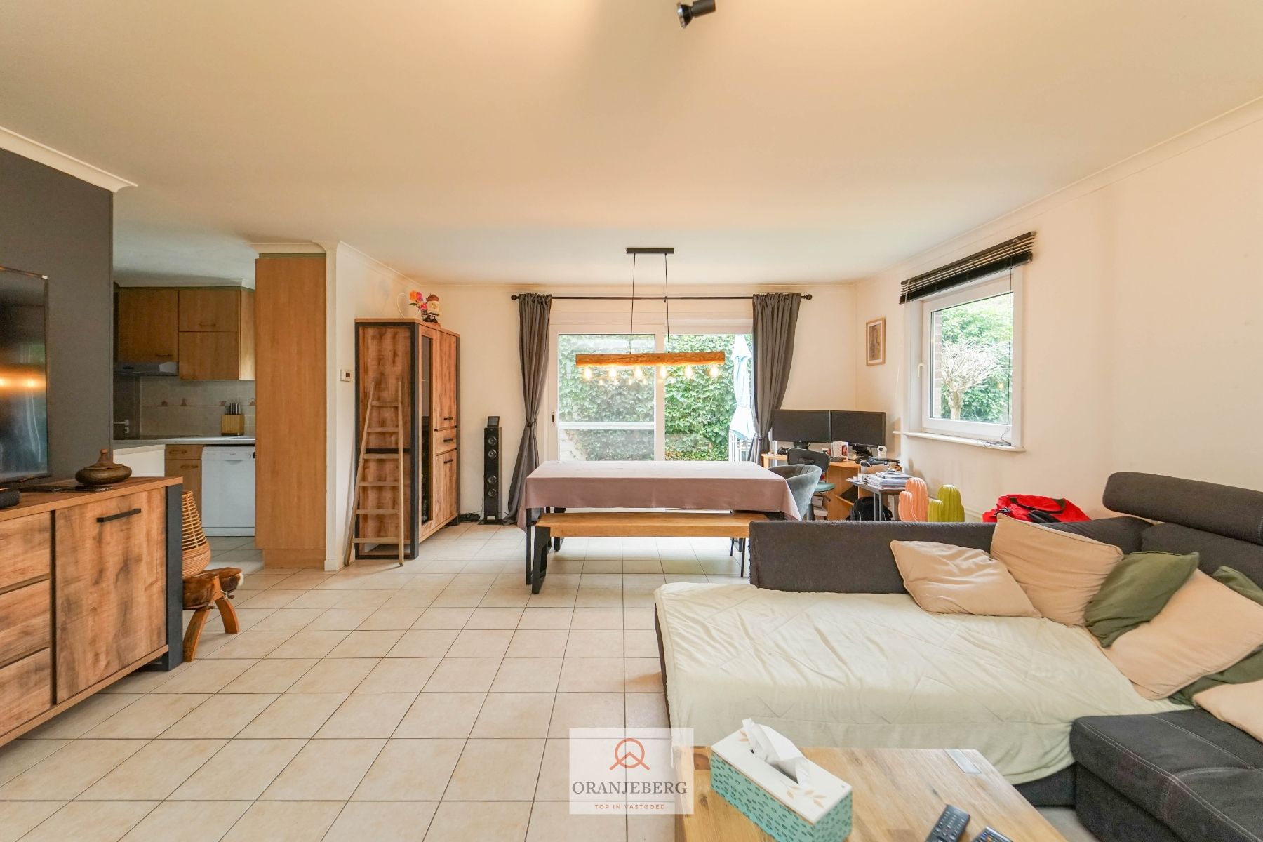 Charmante hoekwoning met tuin in het rustige groen te Deurle/Latem foto 7