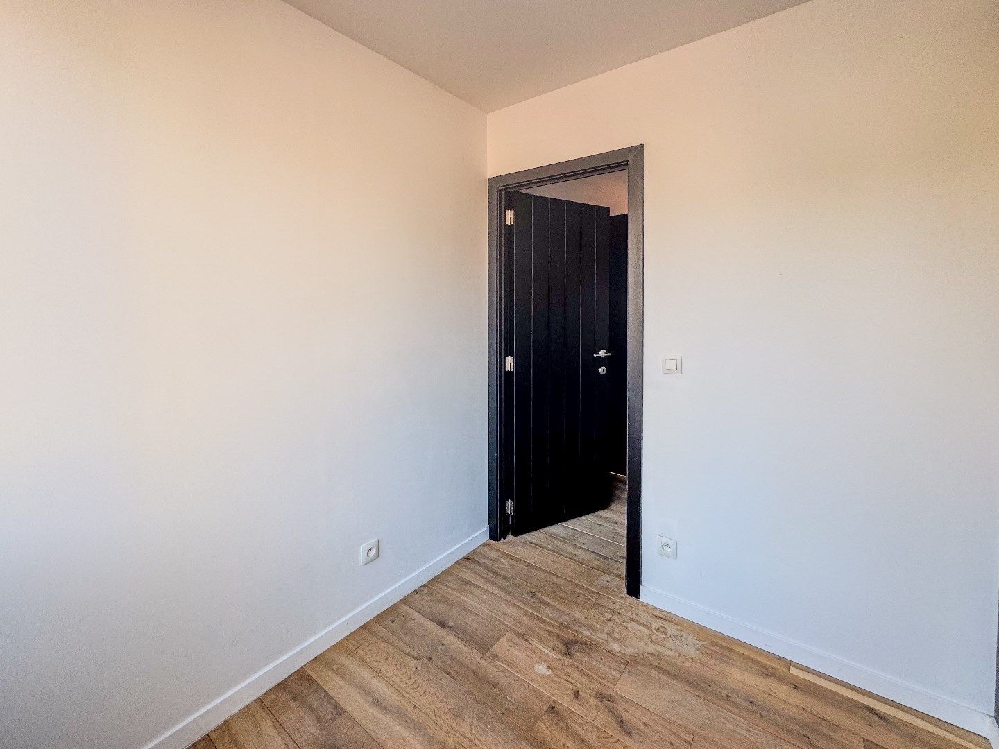 Prachtig duplex appartement met 2 slaapkamers en terras. foto 15