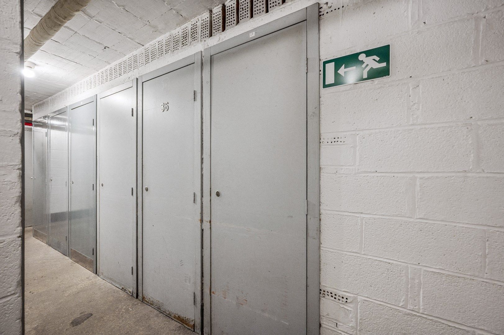 Goed gelegen appartement met 2 slaapkamers te Tienen foto 13