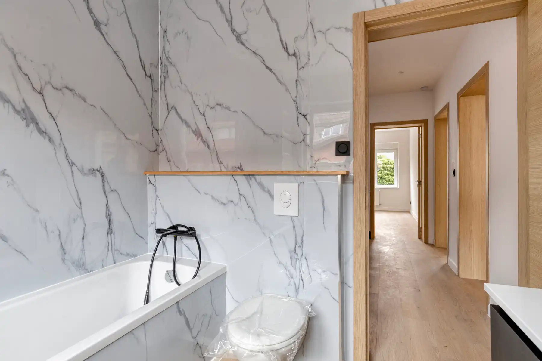 Gerenoveerde (2025) stadswoning met tuin foto 20