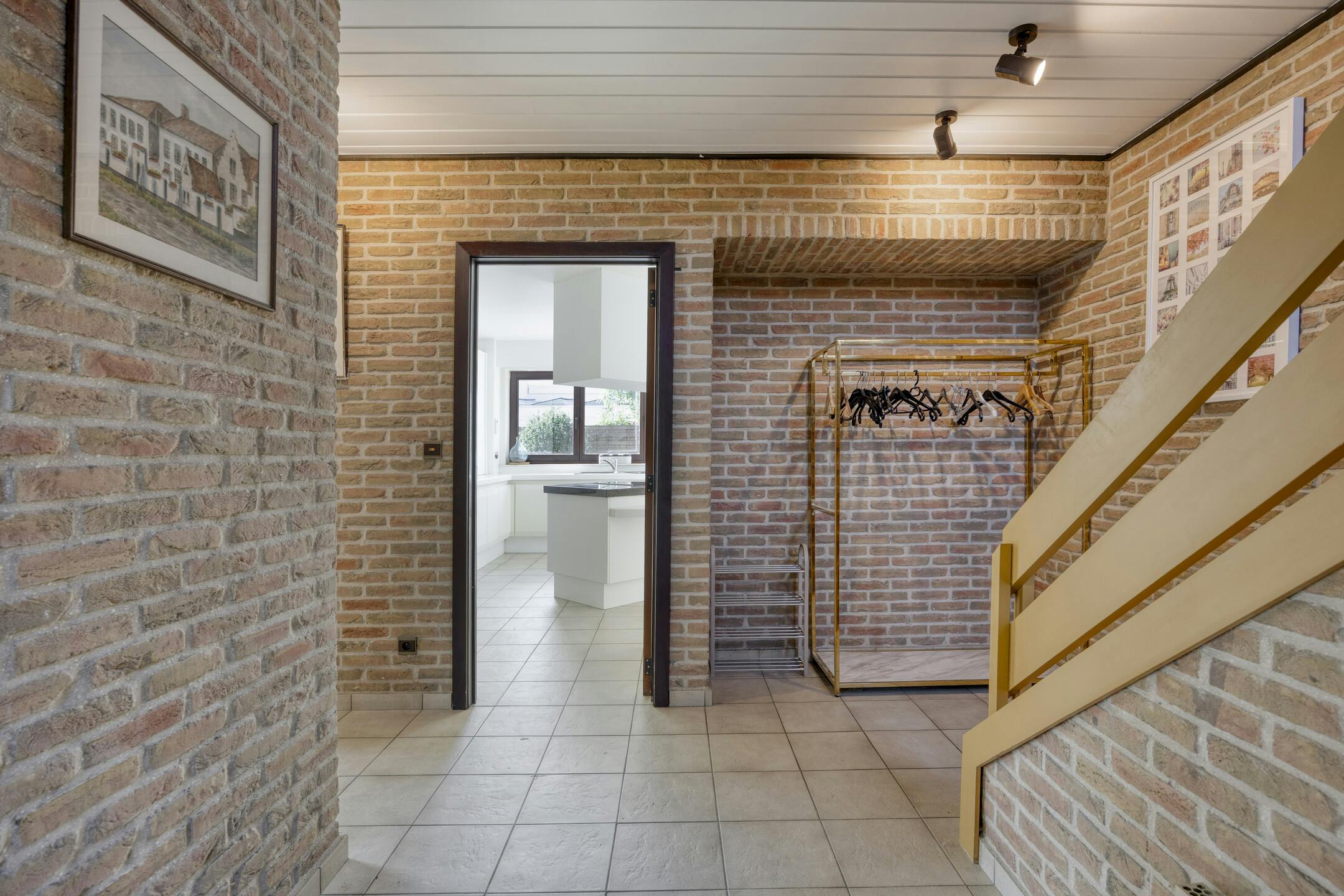 Ruim huis langs de Akkerstraat te Sint-Kruis (Brugge) foto 11