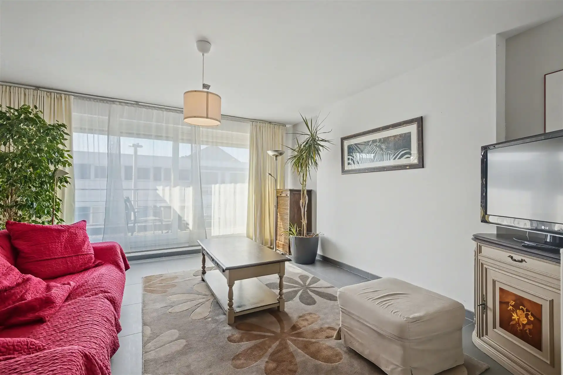 Ruim duplex appartement met 3 slaapkamers & 2 badkamers (128m²) foto 2