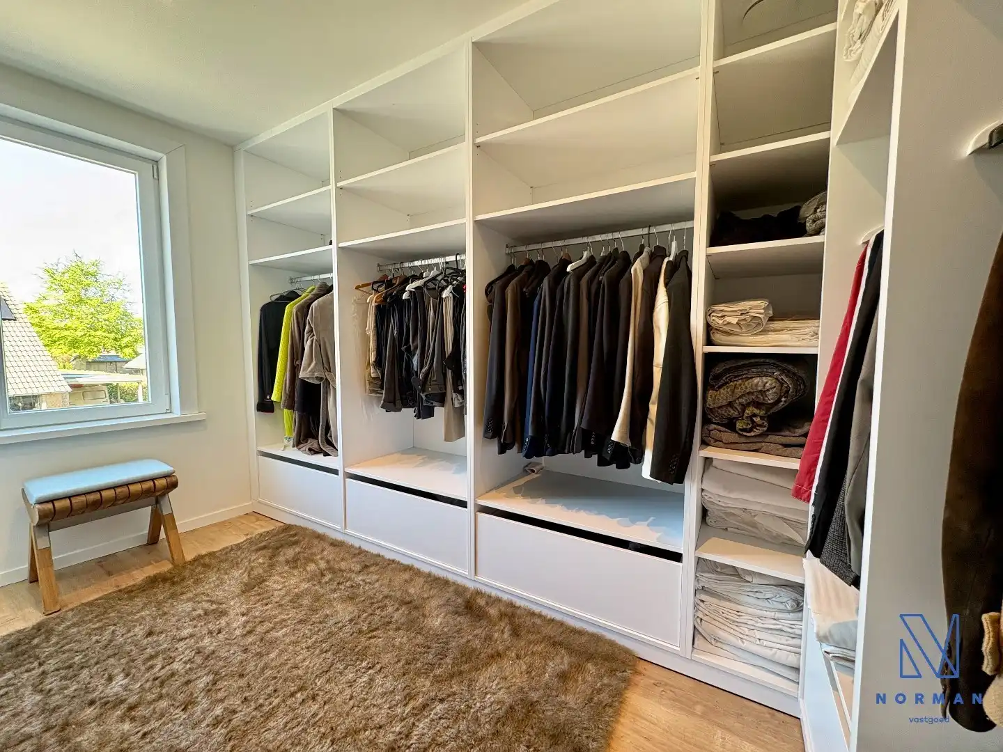 Prachtig gerenoveerde woning te koop met bijgebouw en dubbele garage in Roeselare foto 16