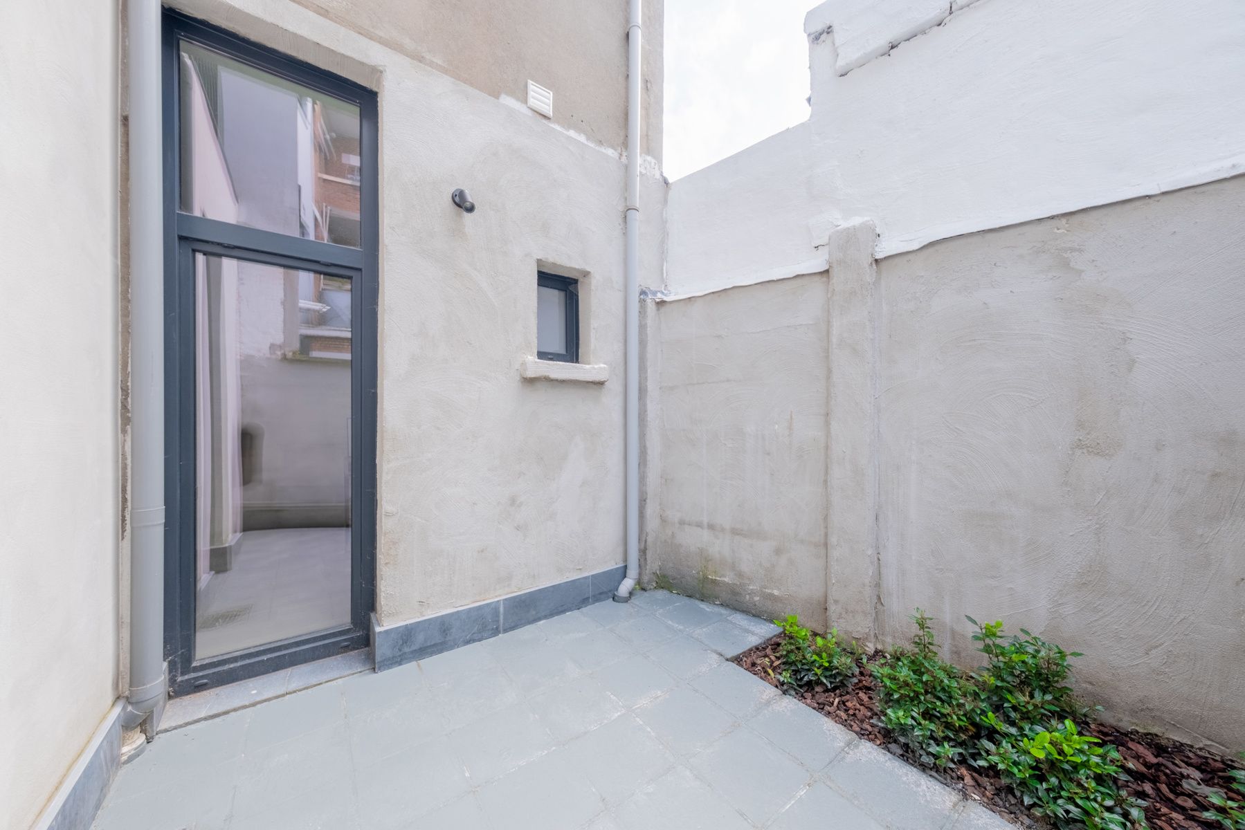 Gelijkvloers appartement met terras, volledig instapklaar foto 12