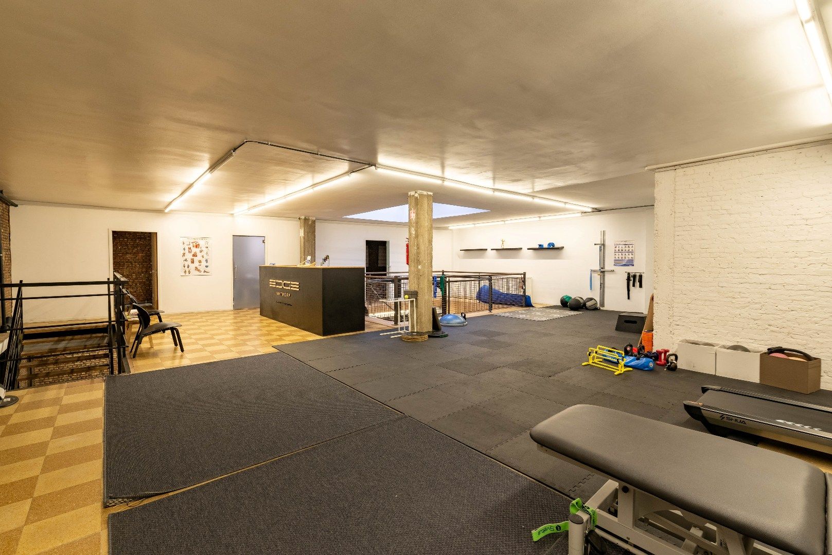 Klapdorp 70A - Praktijk- of Studioruimte binnen gevestigde fitnessclub foto 2