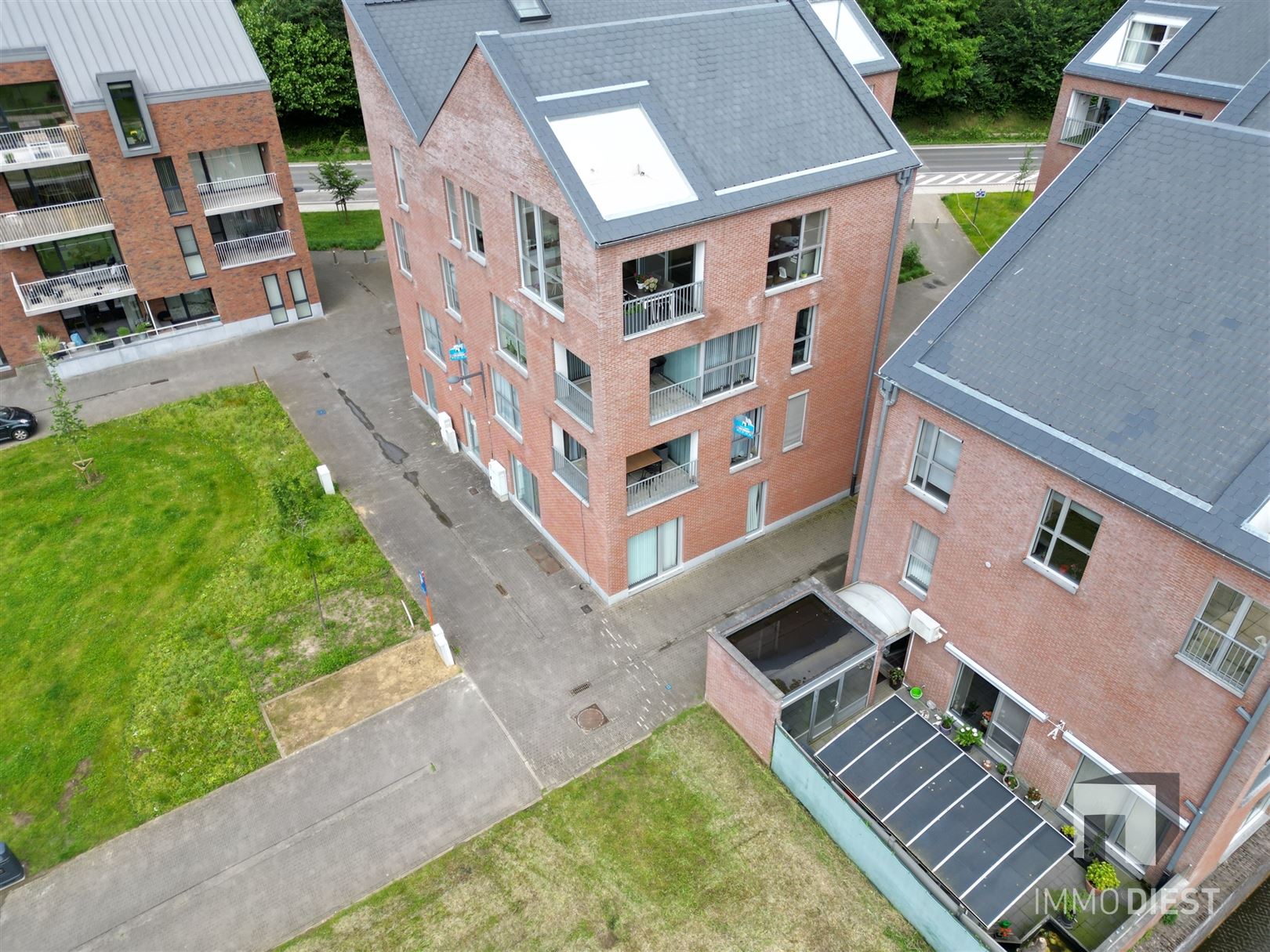  TWEESLAAPKAMERAPPARTEMENT MET SUPERTERRAS OP EZELDIJK foto 28