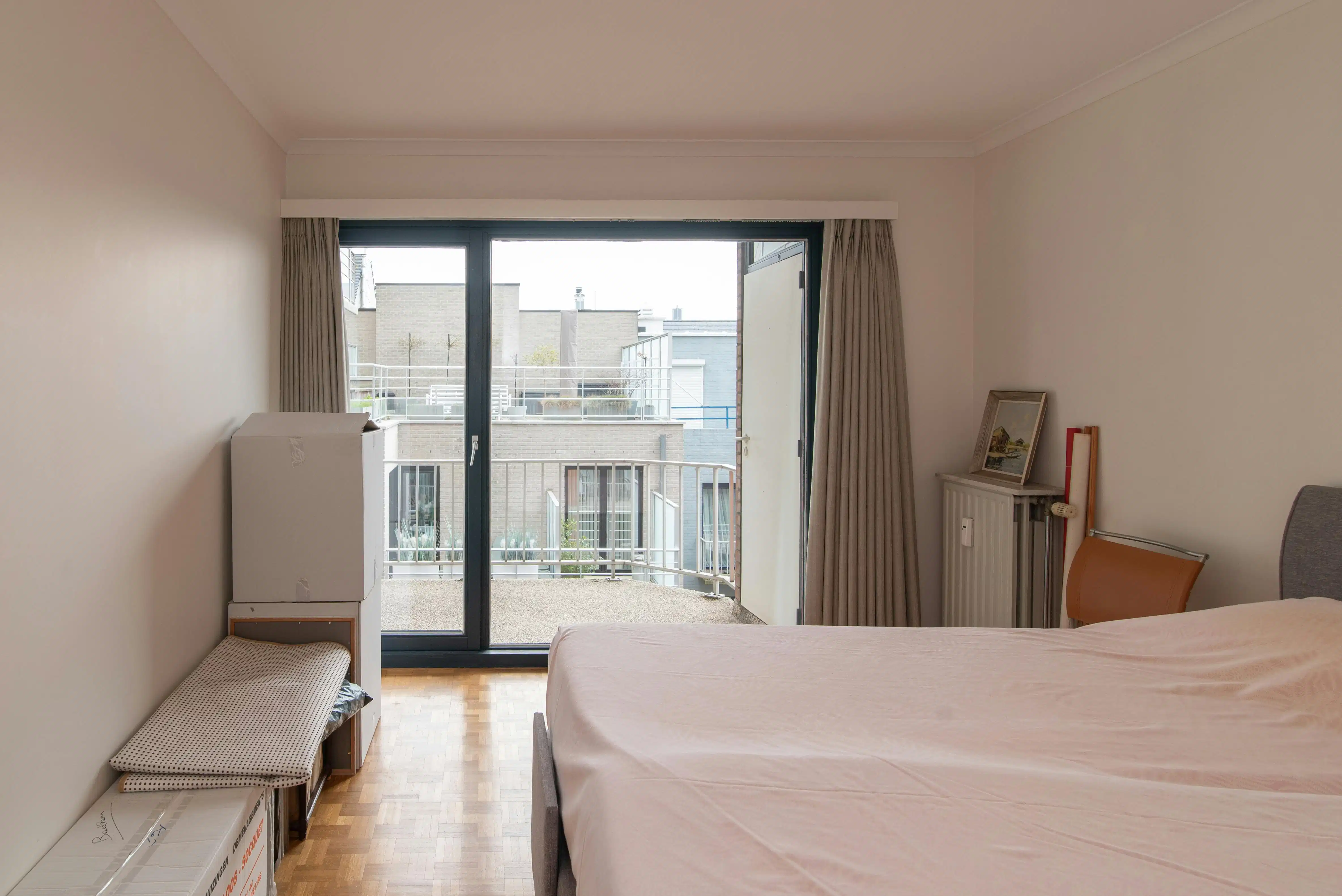 Instapklaar 2-slaapkamer appartement te Oostende foto 11