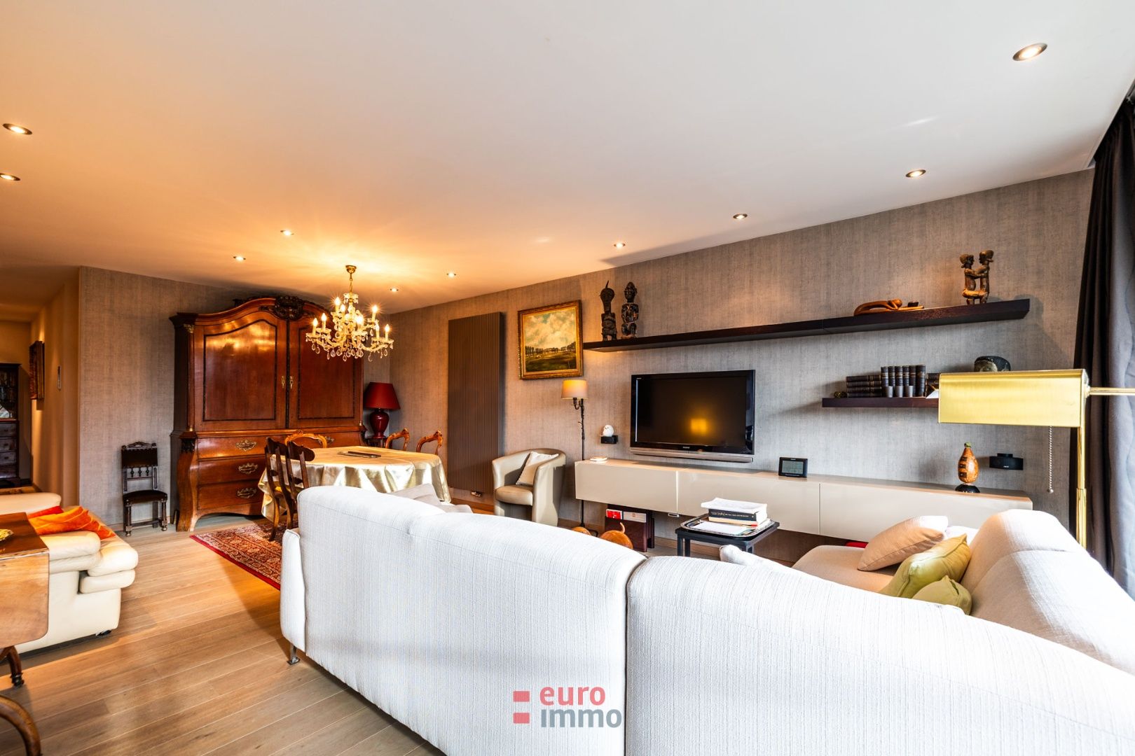 Exclusief appartement te koop in het mondaine Oostduinkerke-bad ! foto 4