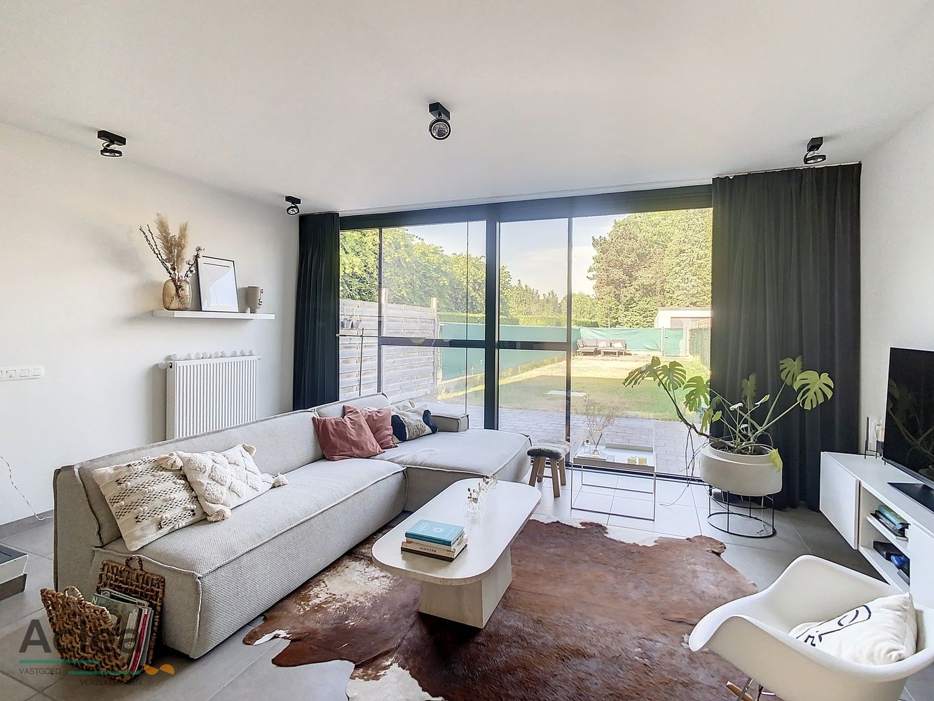 Ruime gezinswoning met 3 slpk + garage foto 9