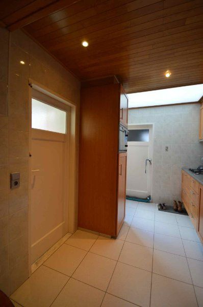 Leuke woning met grote tuin - tussen Sint-Pieters station & UZ foto 9
