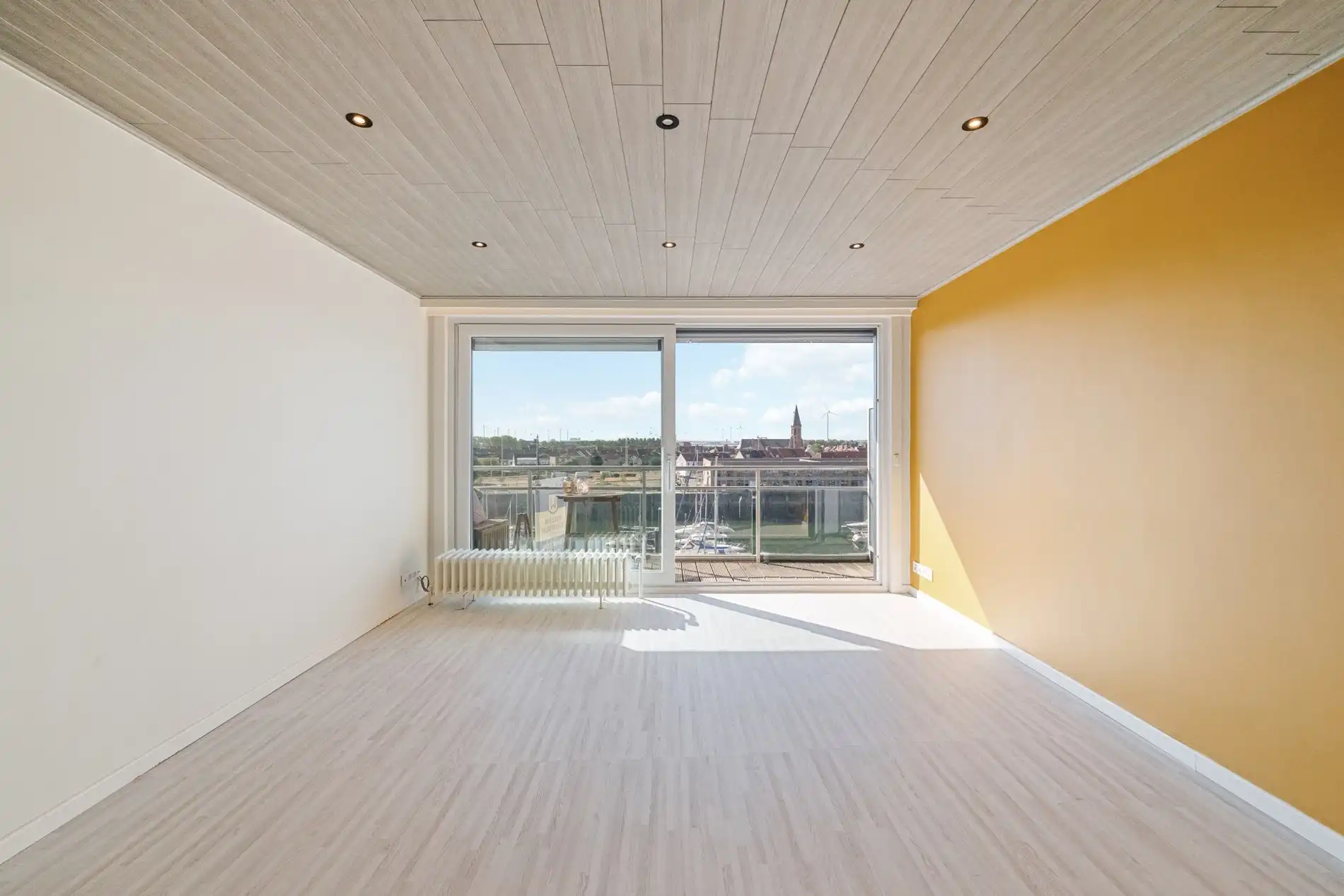 Zonnig appartement aan de jachthaven te Zeebrugge foto 6