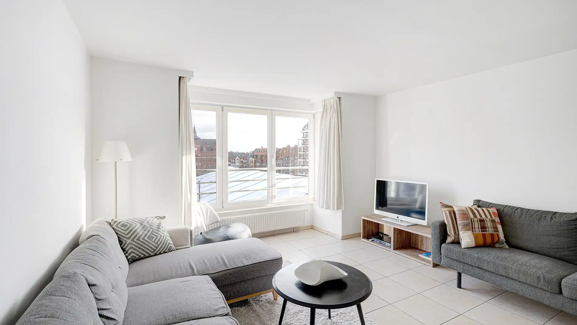 Appartement met open zicht te koop in de Lippenslaan foto 4