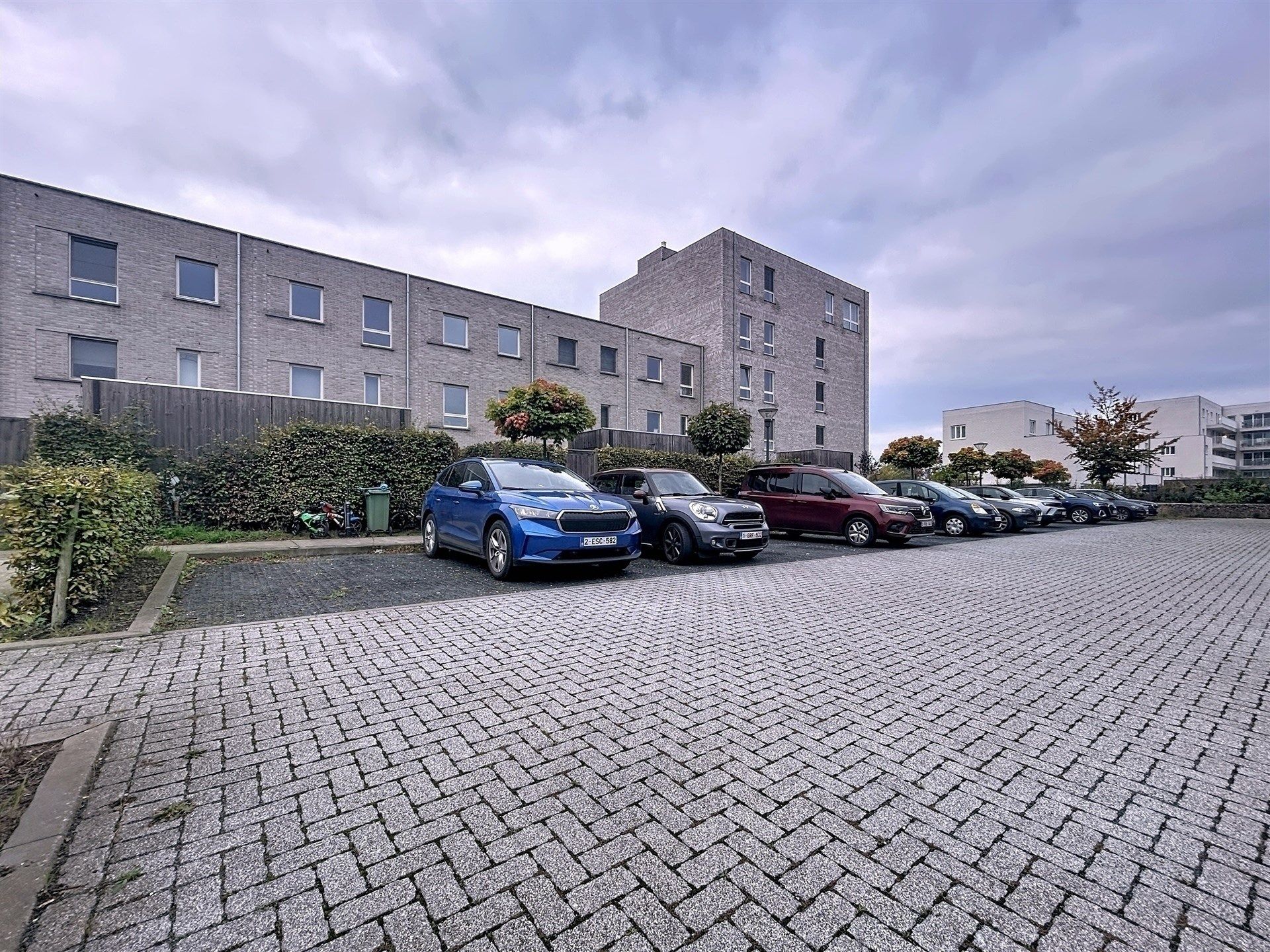 Recente woning met 4 slk en autostaanplaats op toplocatie foto 21