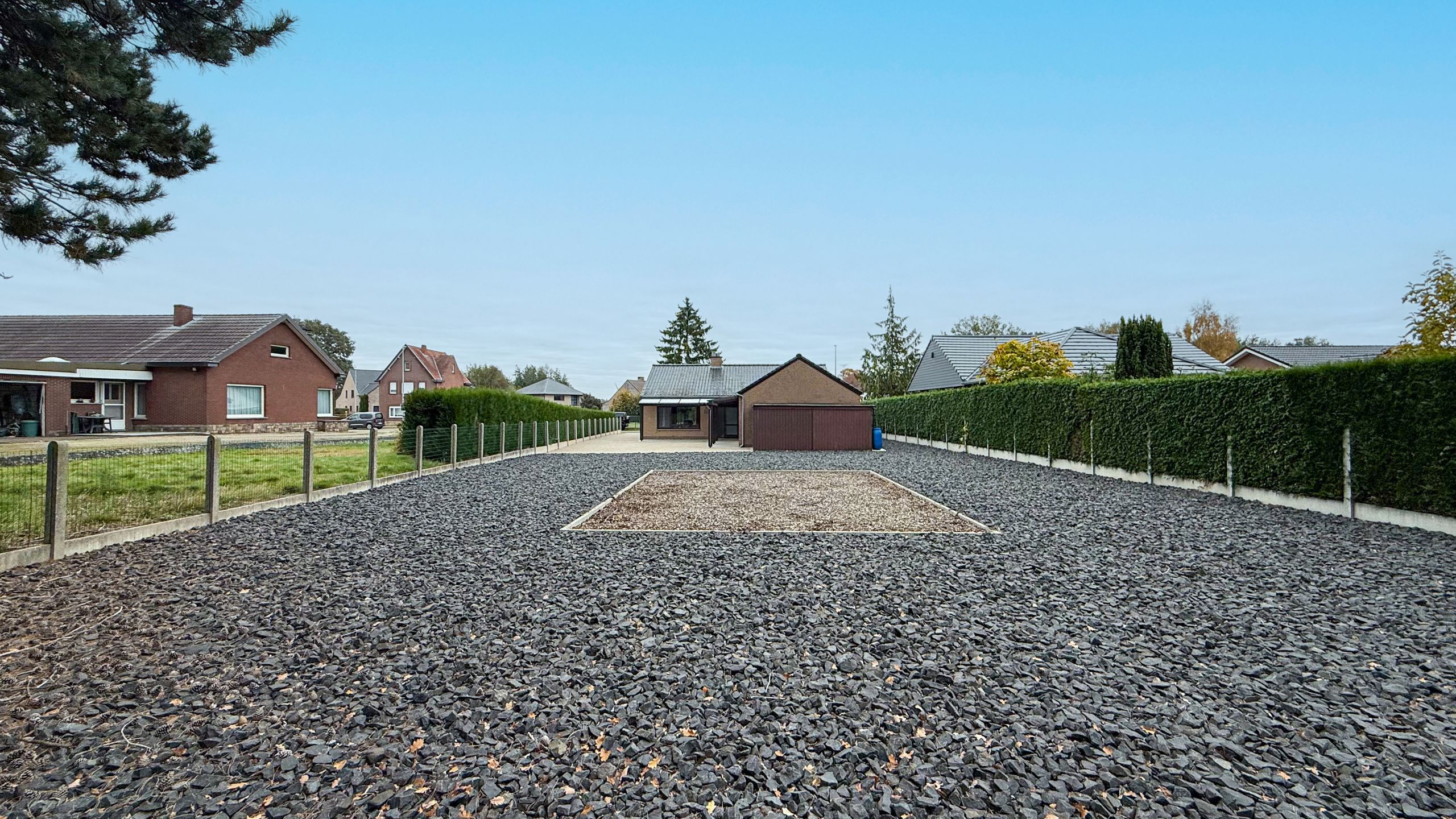 Gelijkvloerse woning op 10a met 3slpk en inpandige garage! foto 32