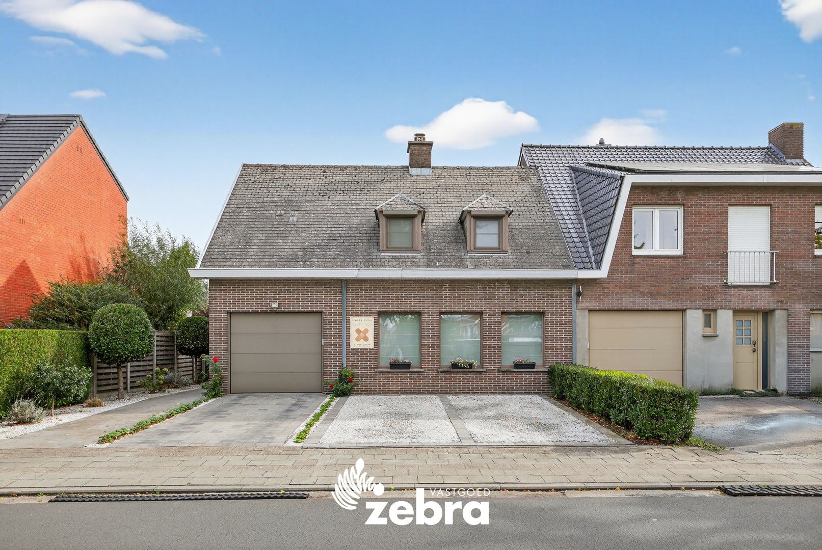 Instapklare ruime HOB met drie slaapkamers en prachtige tuin te Tielt! foto 2