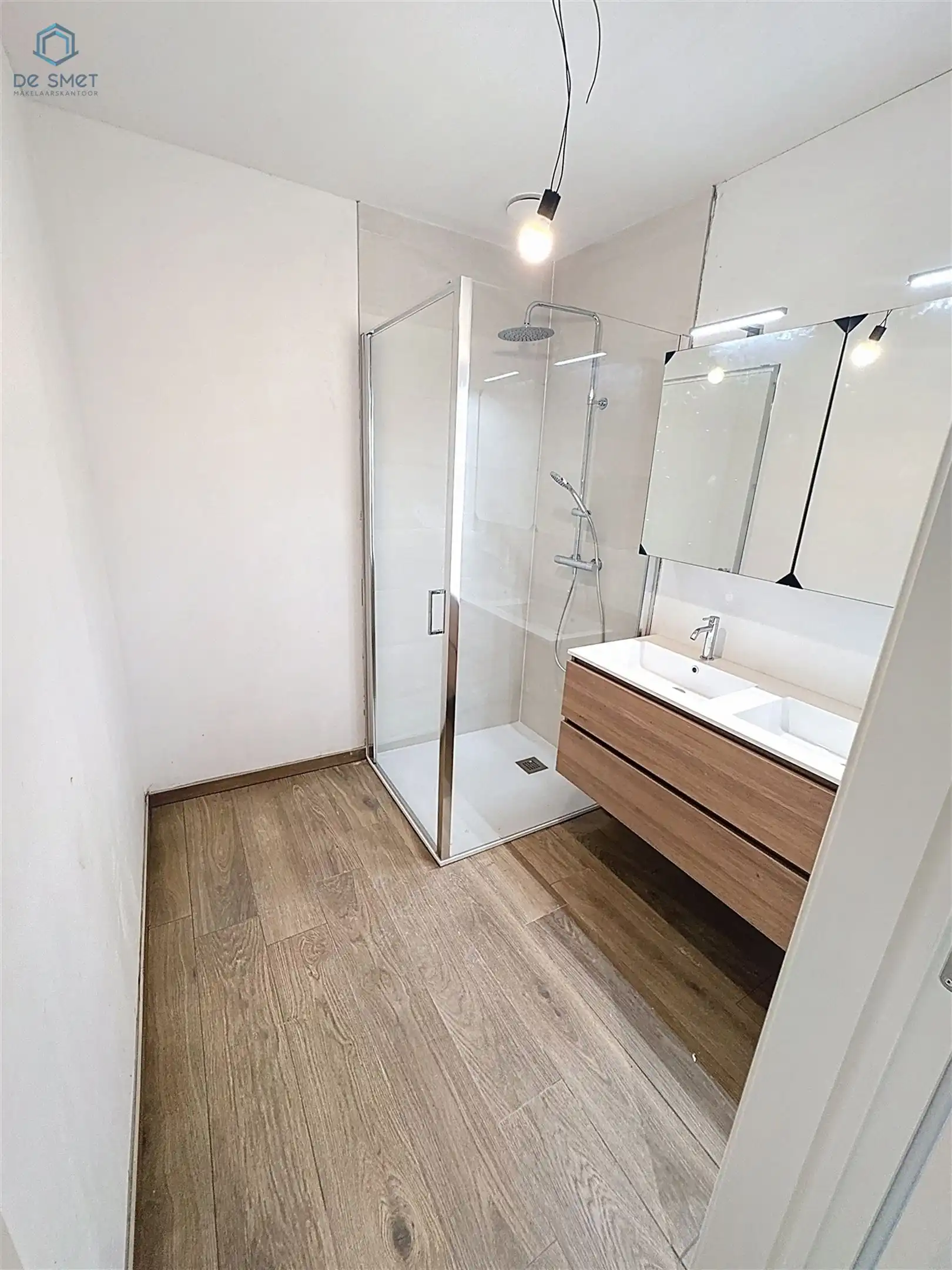 Stijlvol nieuwbouwappartement op de 1ste verdieping met 2 terrassen & 2 slaapkamers centrum Zandbergen foto 13