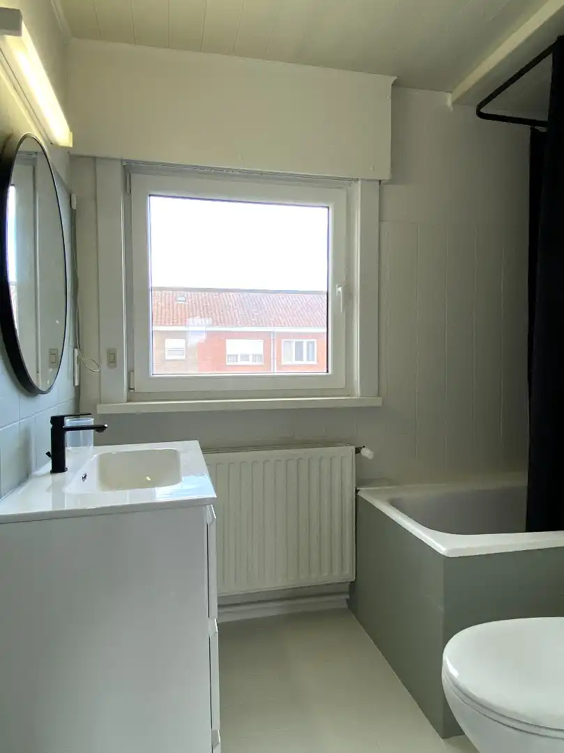 RUIME GEZINSWONING MET 4 SLPKS IN RUSTIGE WOONWIJK | GARAGE | TUIN foto 16